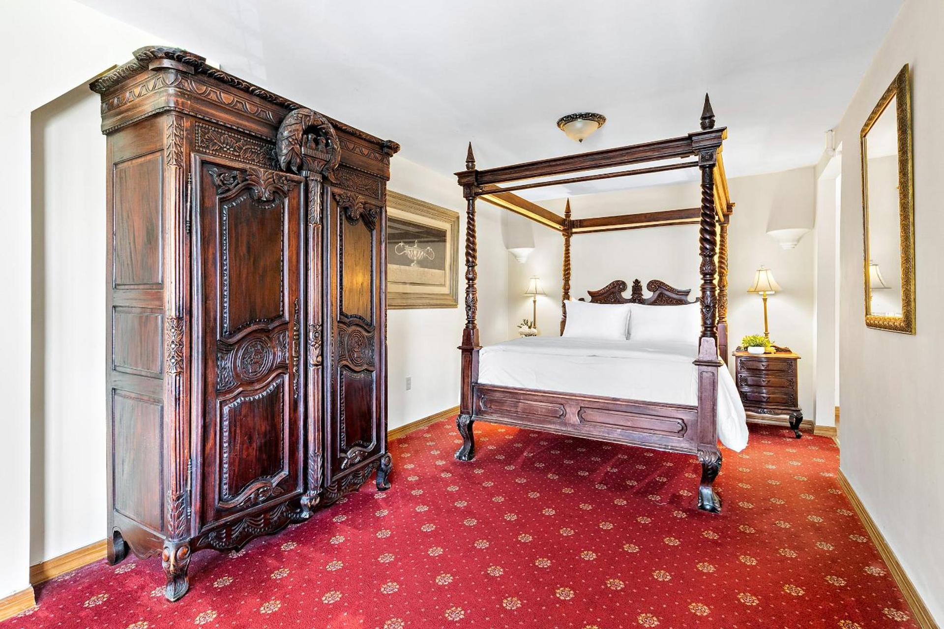 Majestic Hotel photo 17