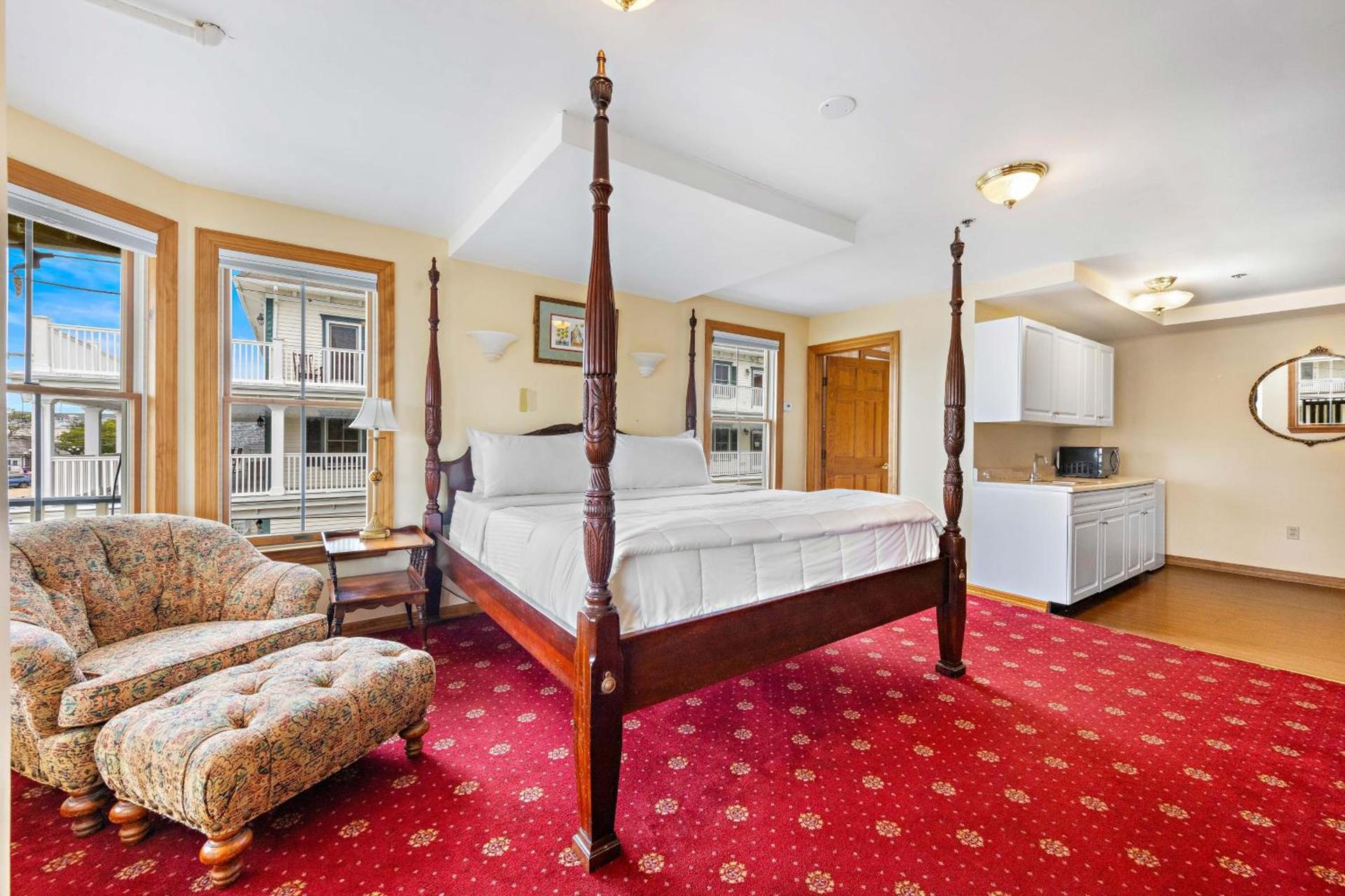 Majestic Hotel photo 21