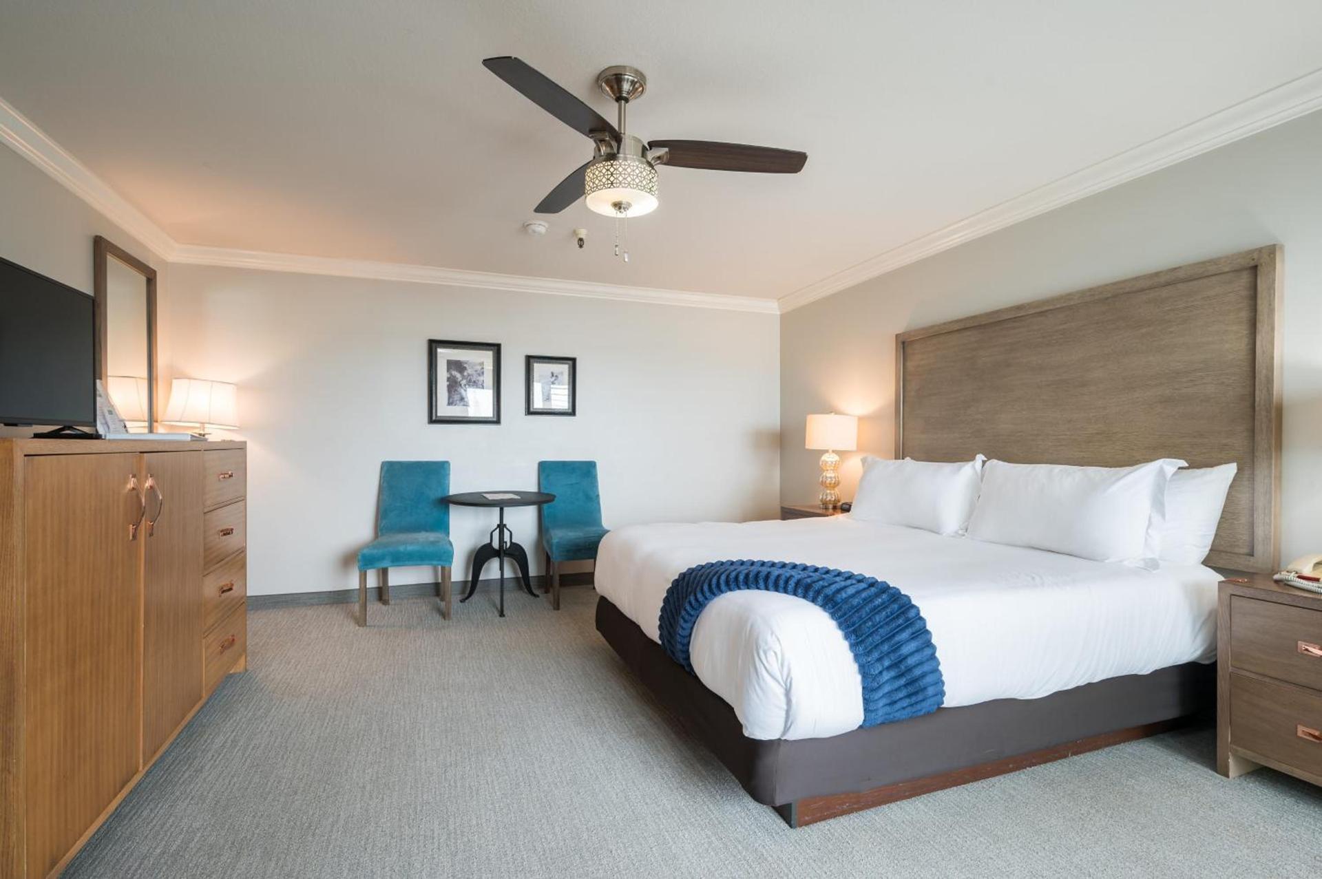 456 Embarcadero Inn & Suites photo 64