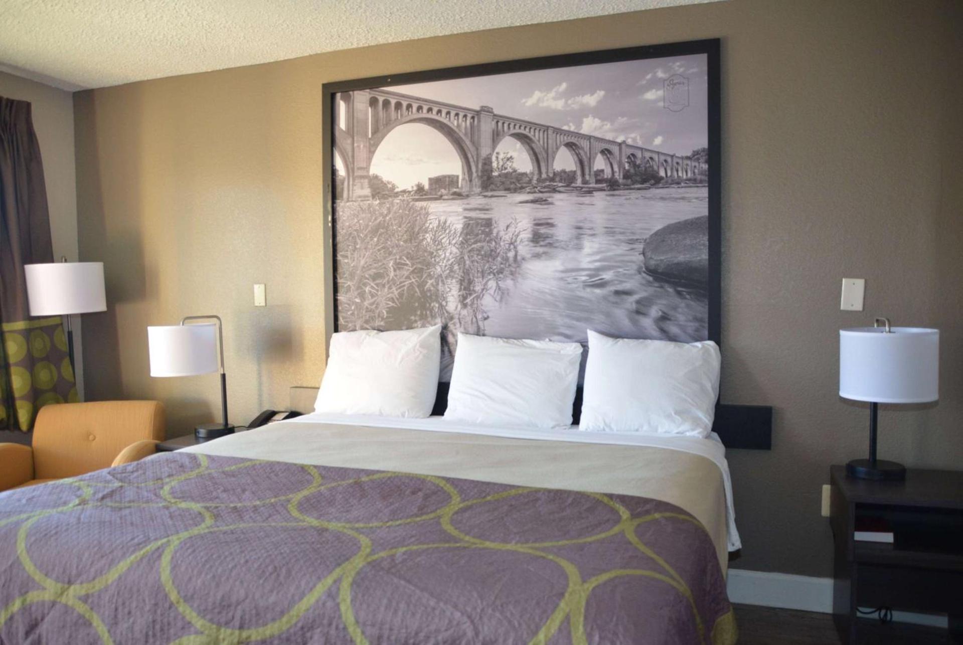 Super 8 by Wyndham Fredericksburg photo 22