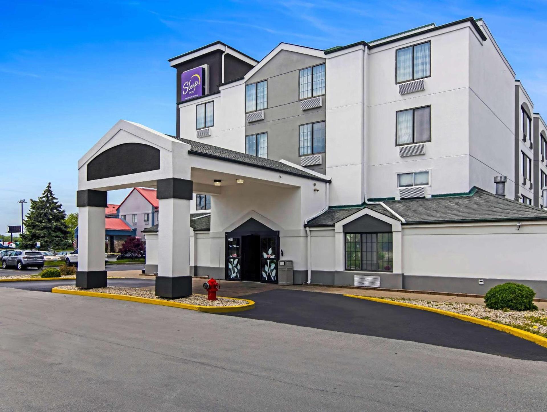 Sleep Inn near I-80 and I-94 photo 19