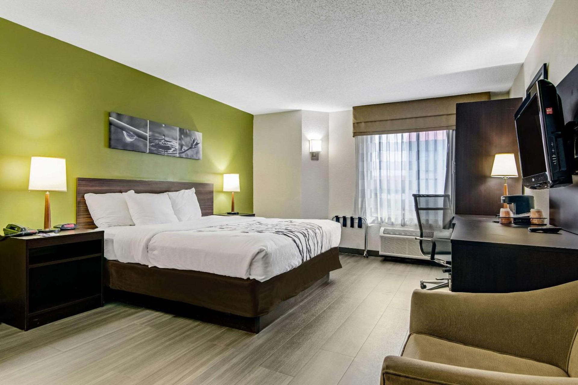 Sleep Inn near I-80 and I-94 photo 34