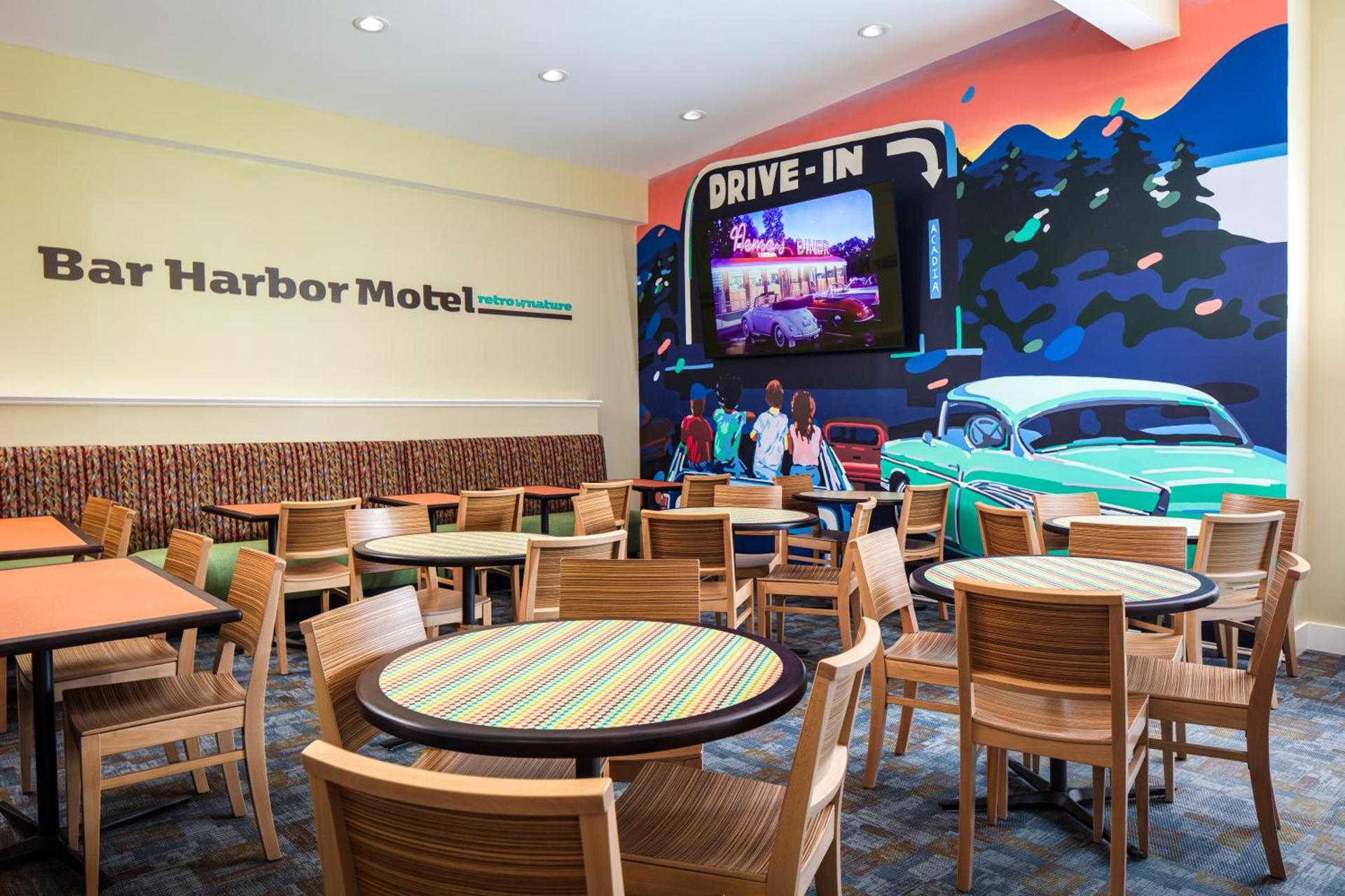 Bar Harbor Motel photo 24