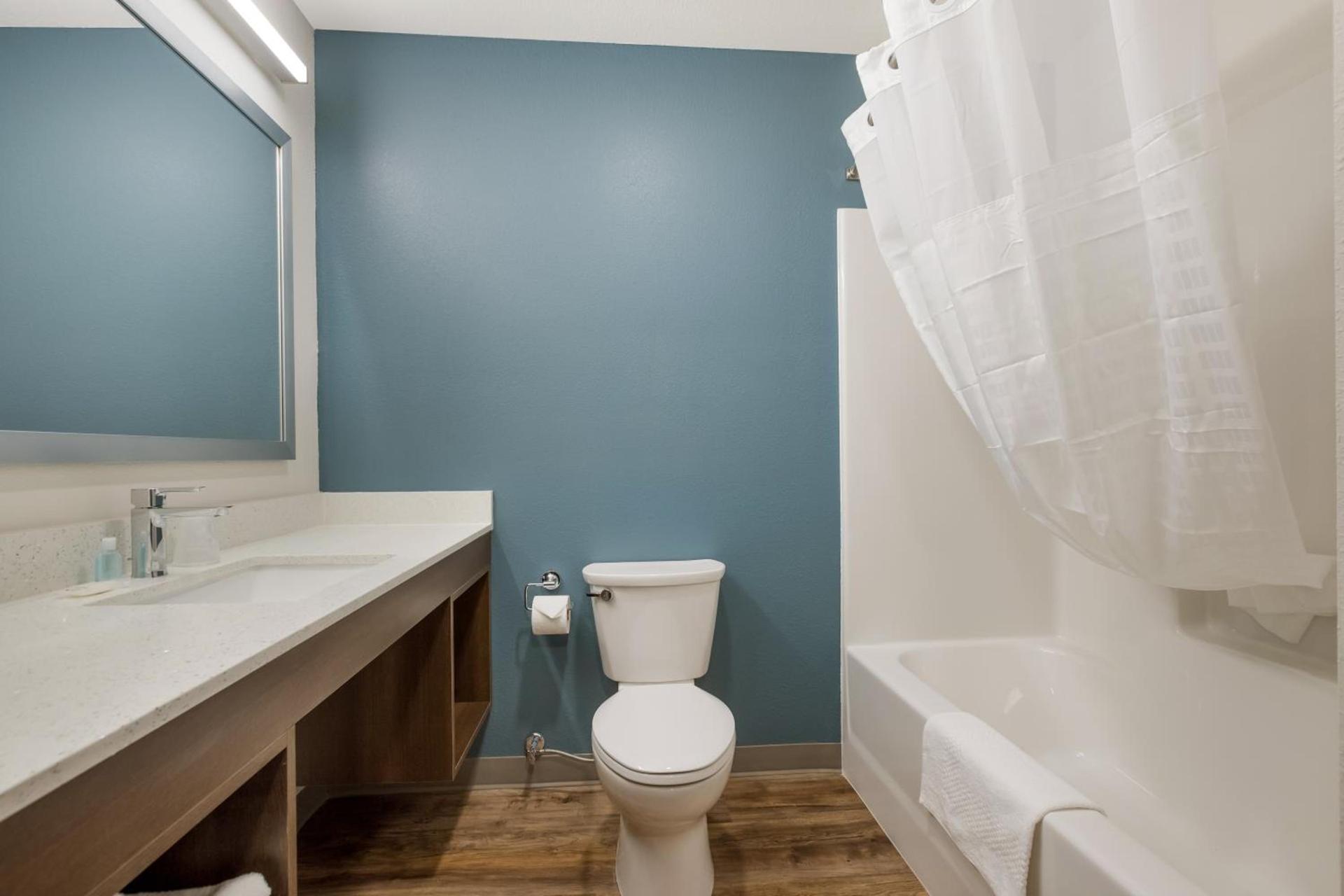 WoodSpring Suites Indio - Coachella Valley photo 48