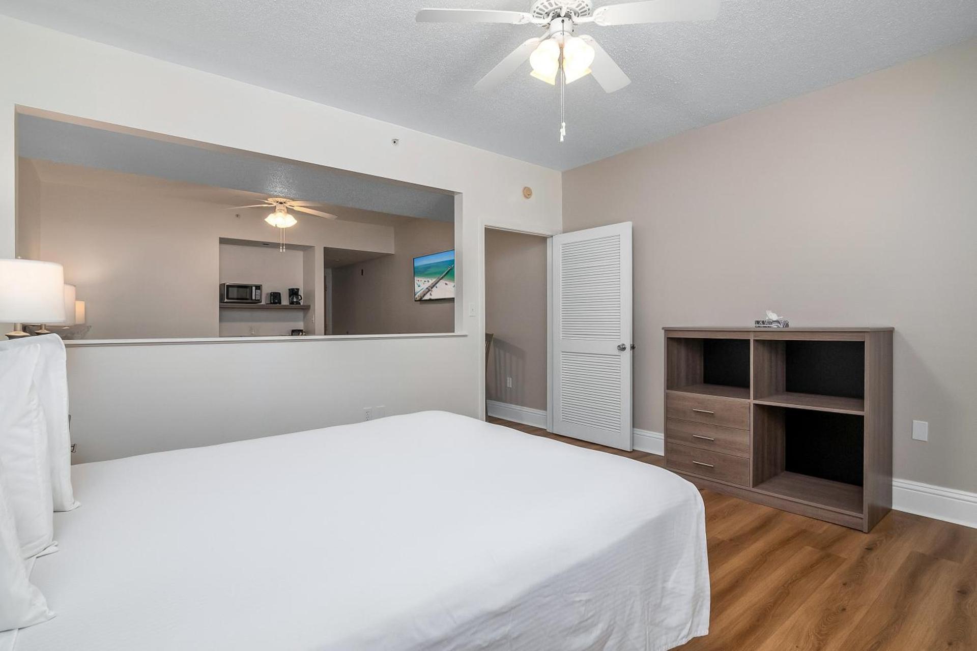 Naples Park Central Hotel photo 24