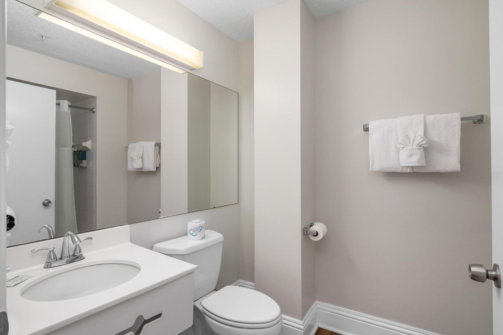 Naples Park Central Hotel photo 32