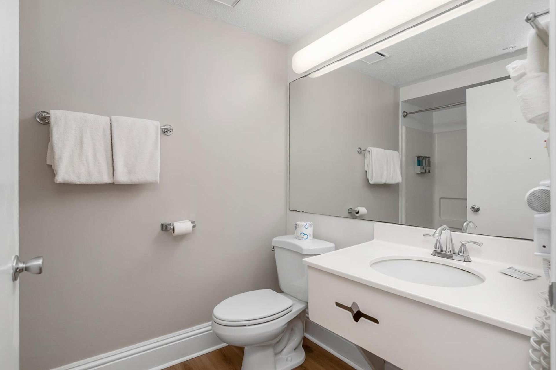 Naples Park Central Hotel photo 37