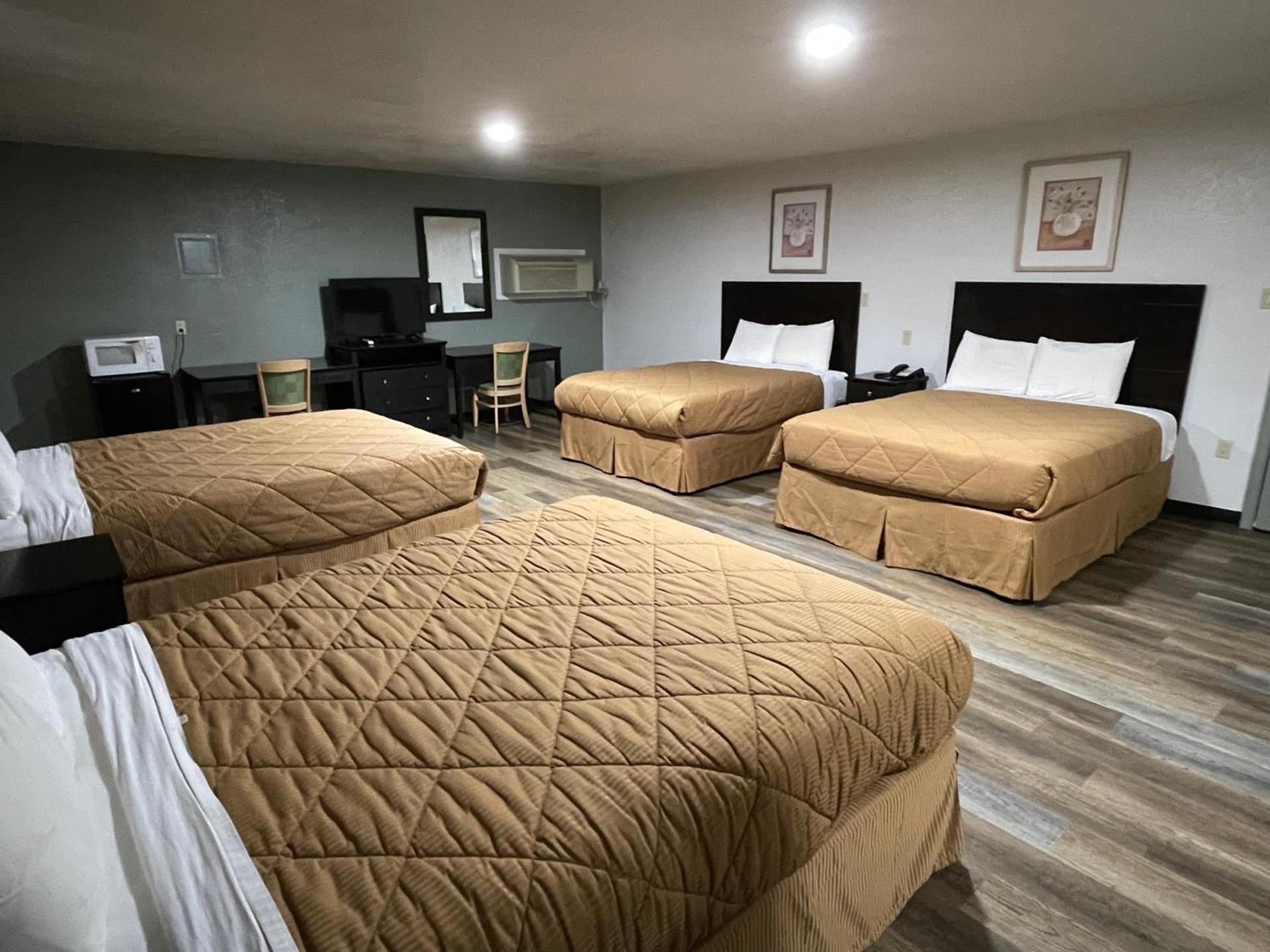 Budget Inn Ada photo 19