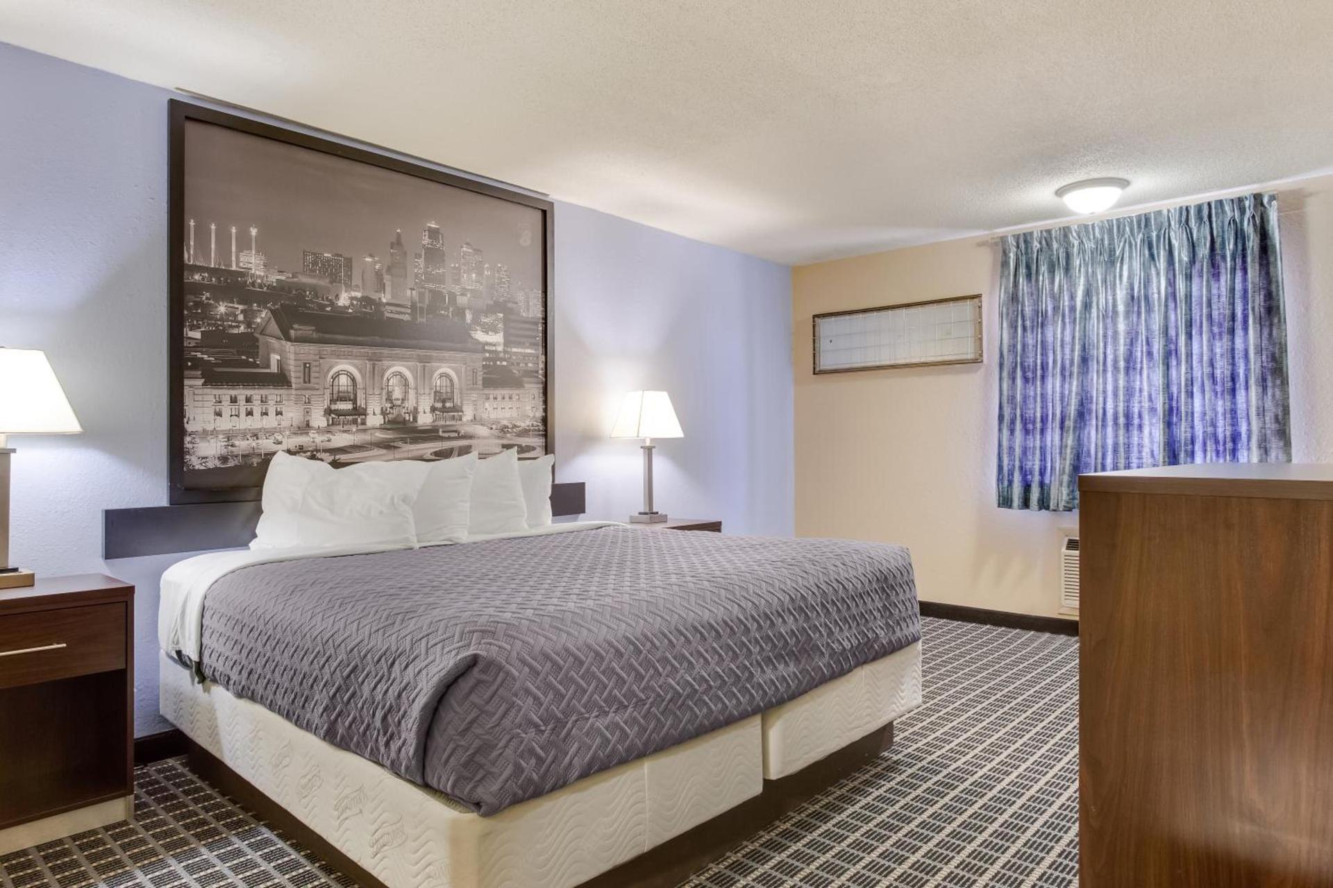 Motel 6 Concordia photo 30