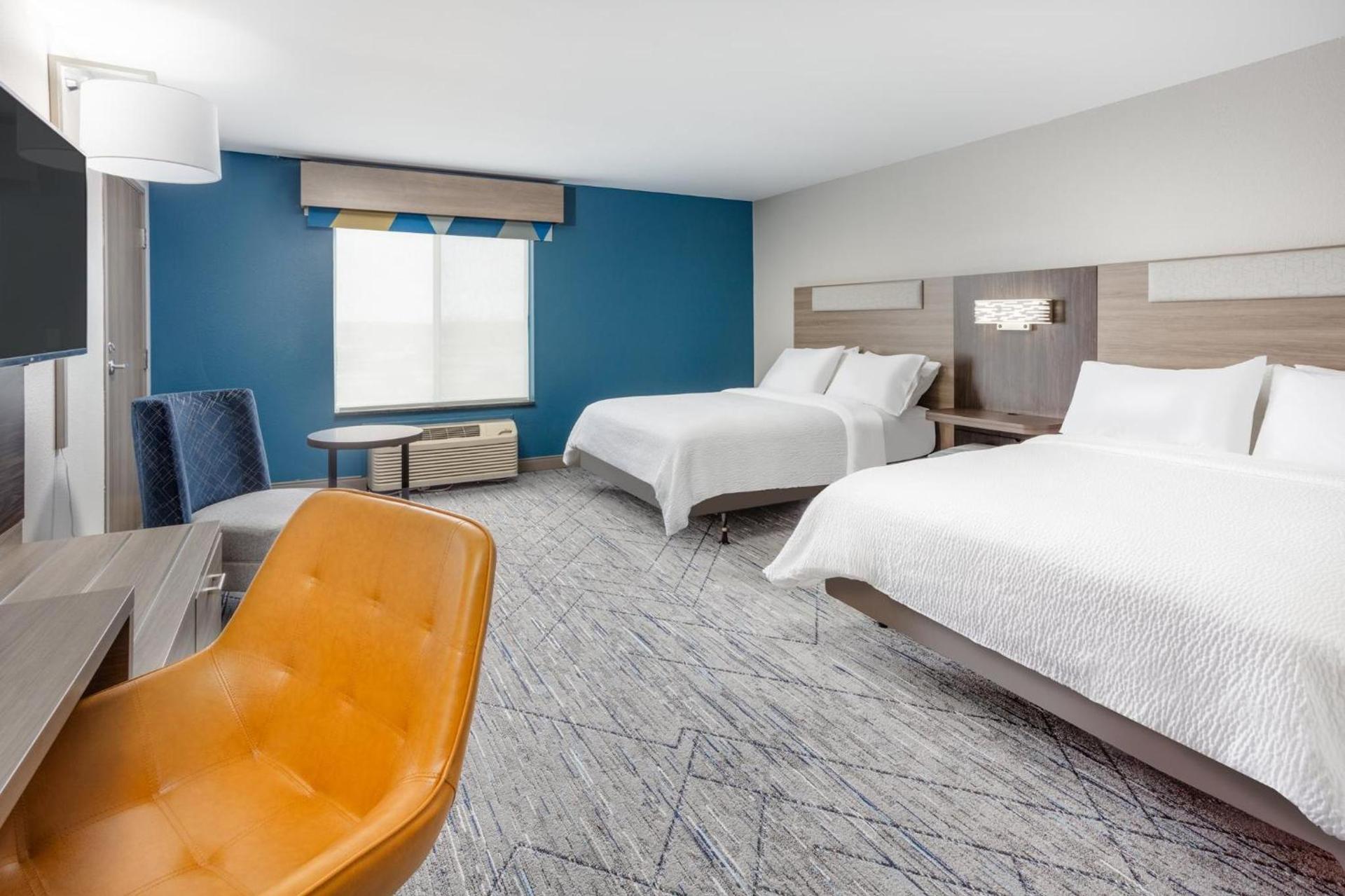 Holiday Inn Express Kearney by IHG photo 89