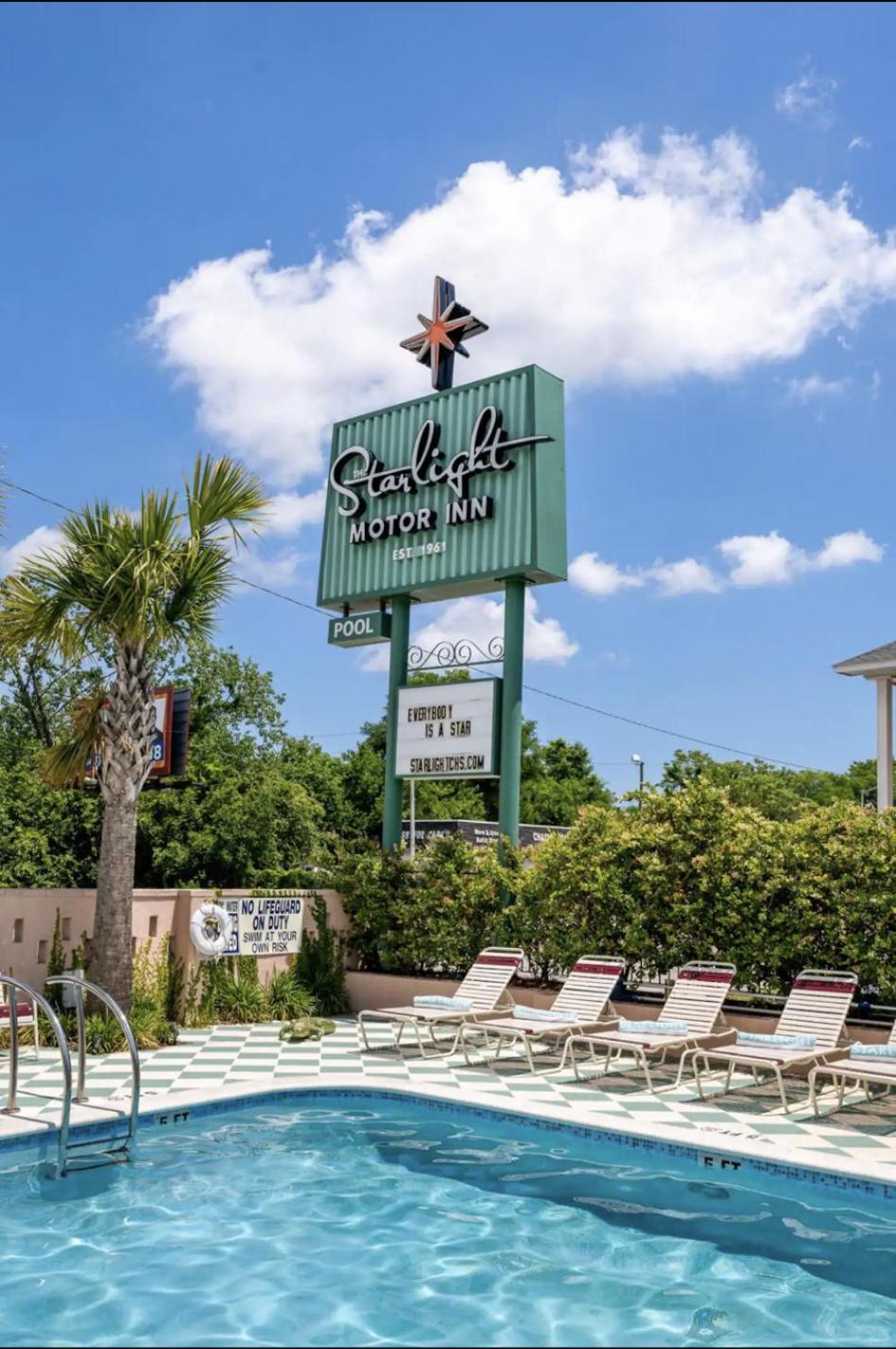 The Starlight Motor Inn photo 2