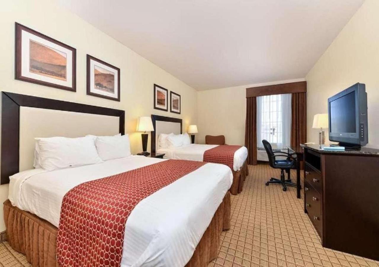 Express inn & suites photo 18