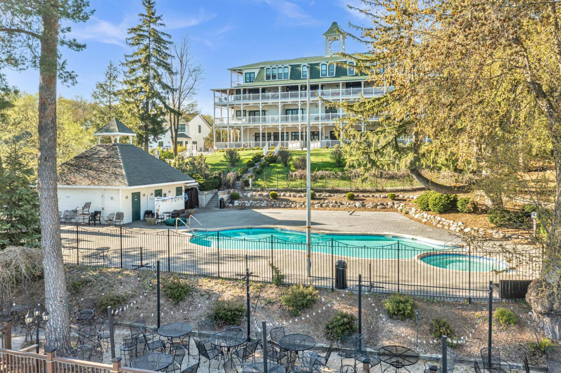 Victorian Inn Elkhart Lake photo 10