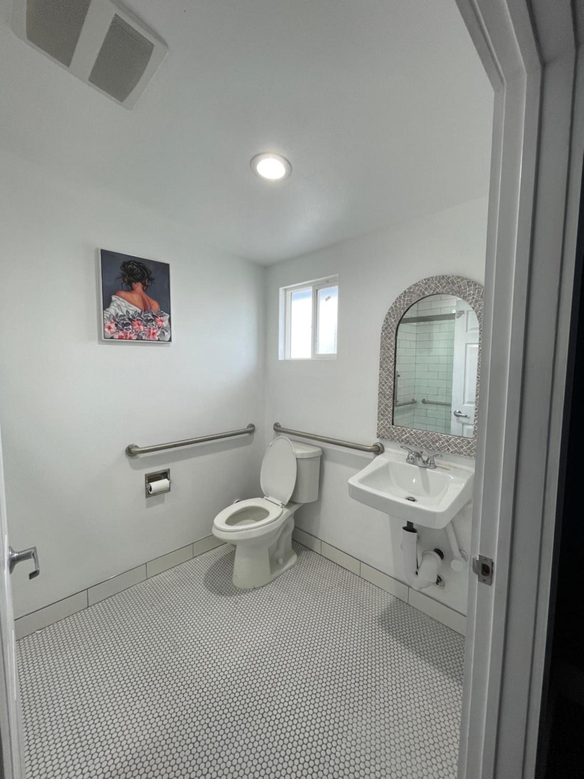 Sunny Sands Inn photo 27