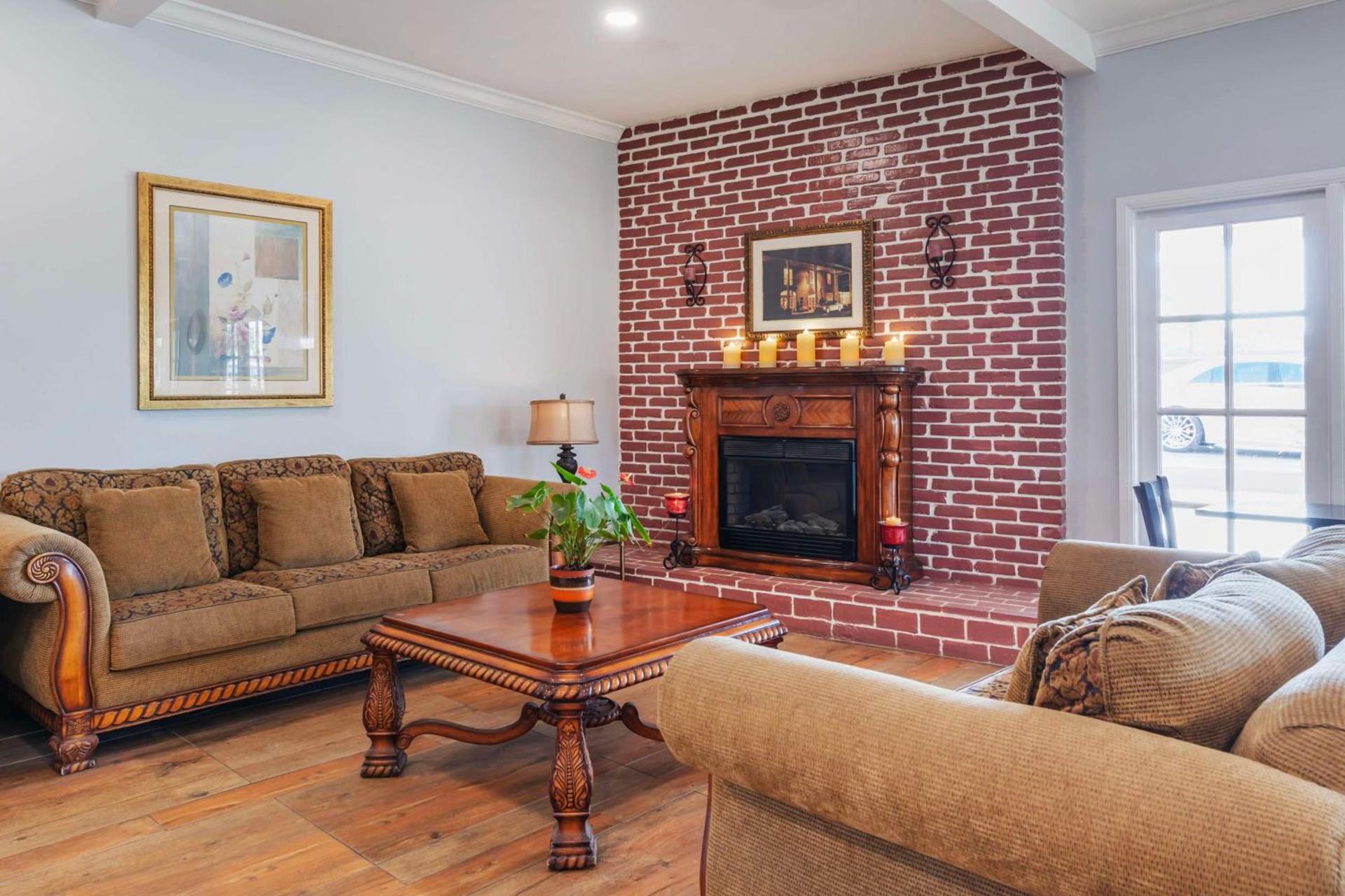 Best Western Plus Hill House photo 12