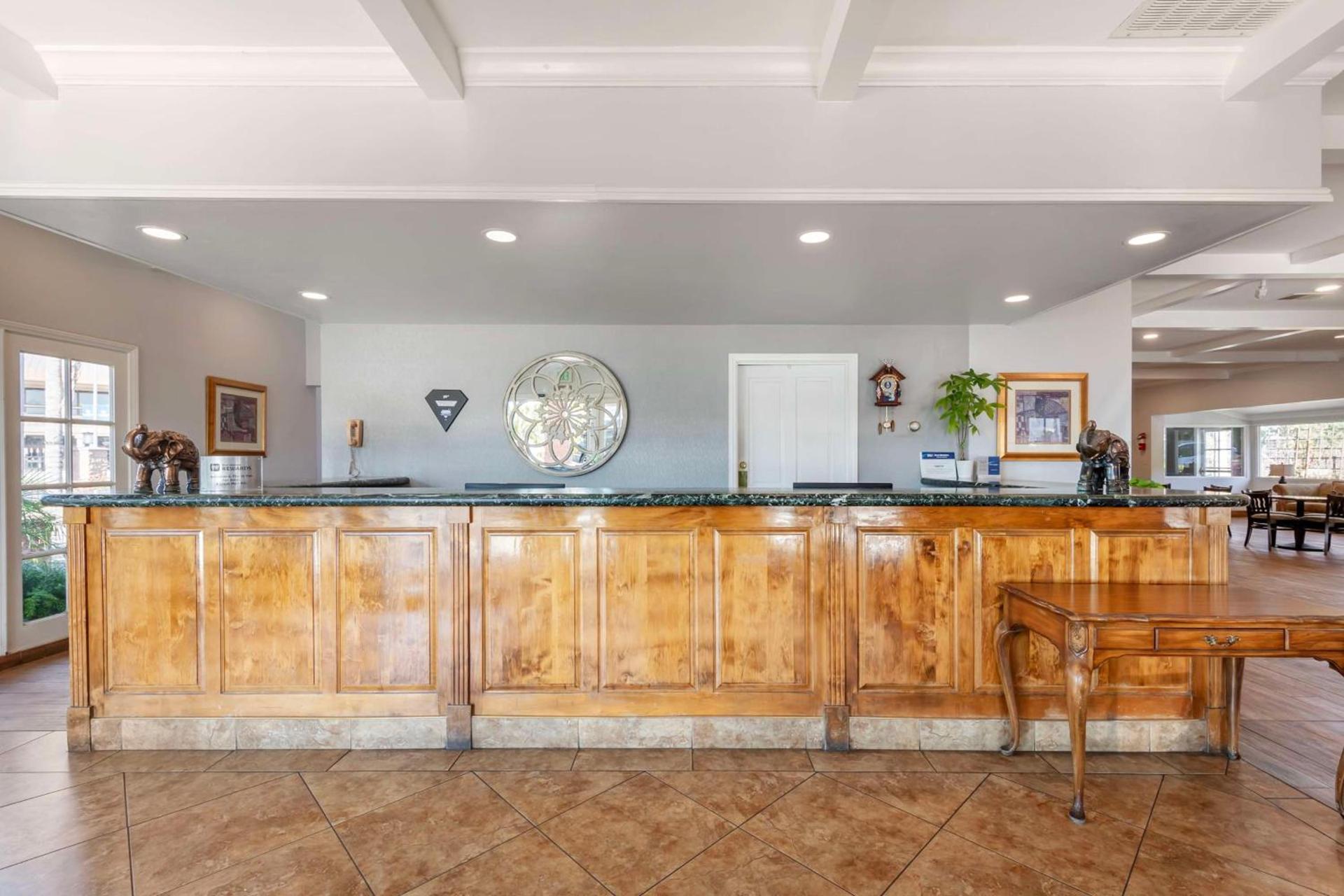 Best Western Plus Hill House photo 17