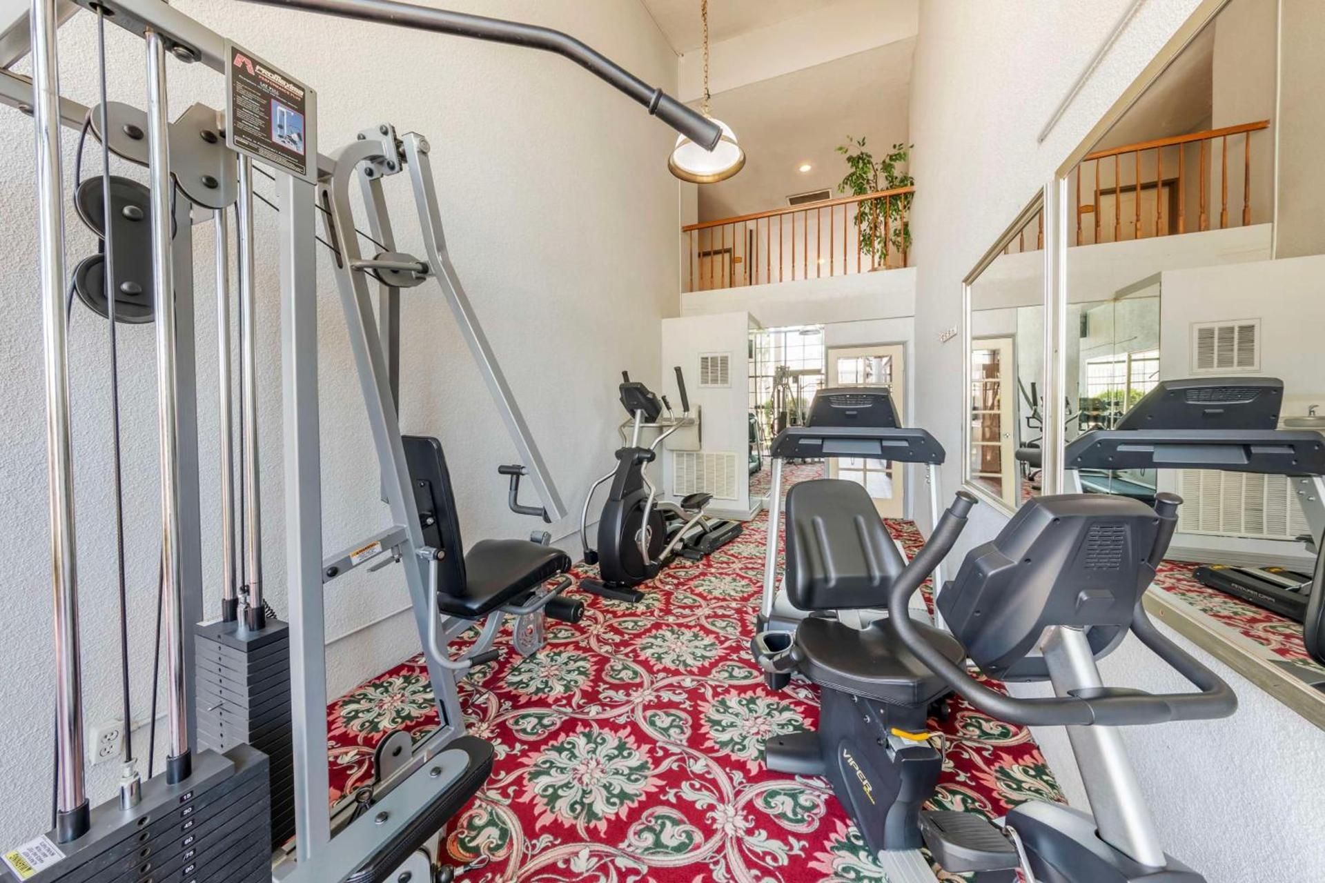 Best Western Plus Hill House photo 20