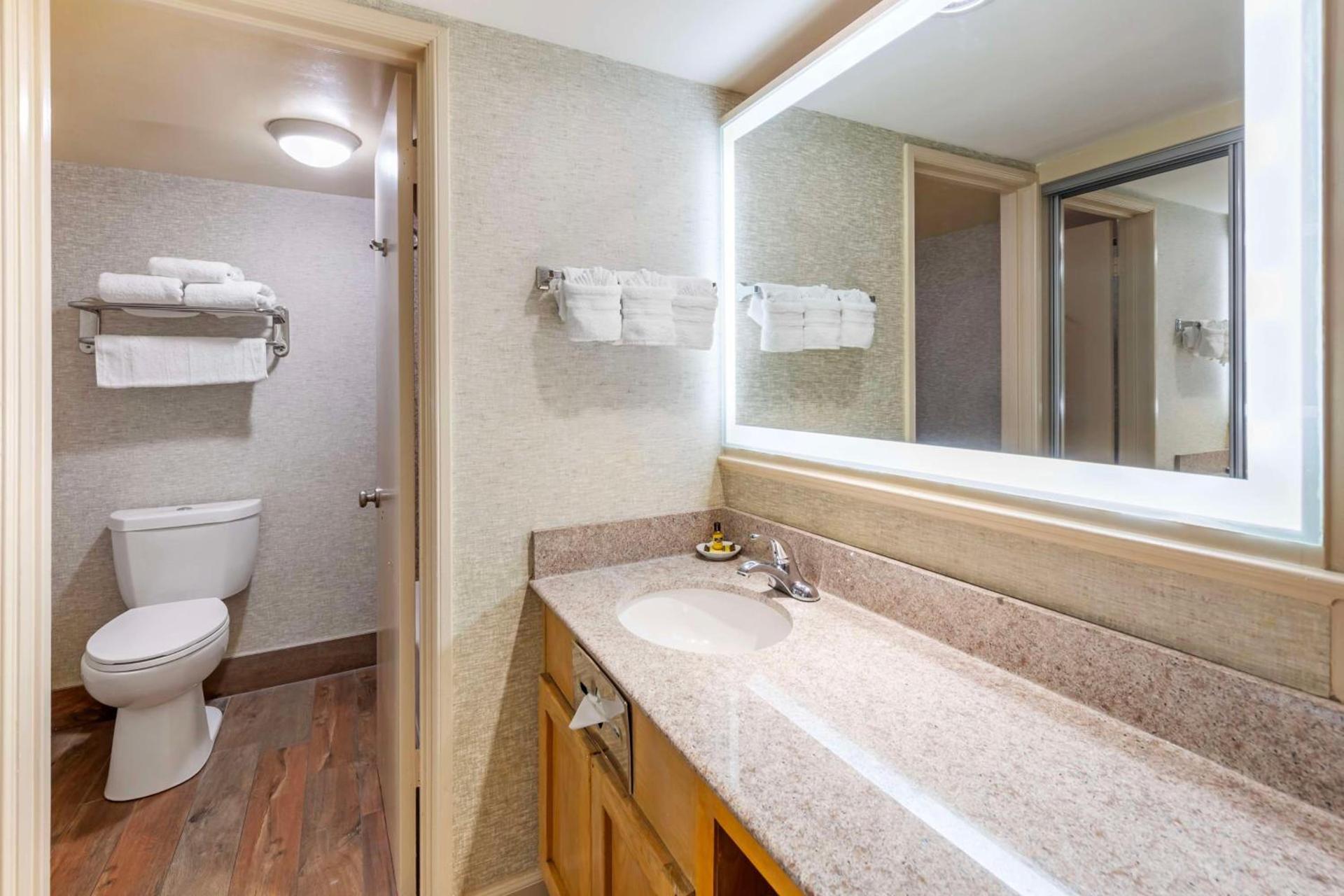 Best Western Plus Hill House photo 28