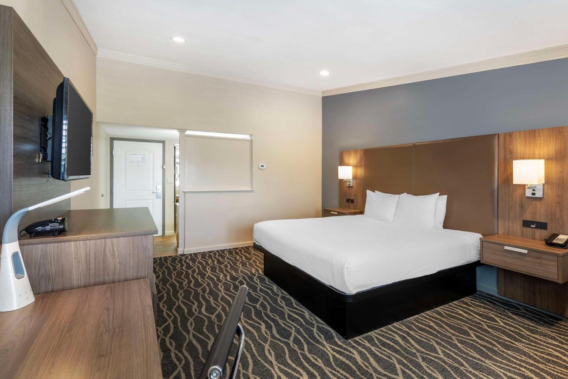 Best Western Plus Hill House photo 29