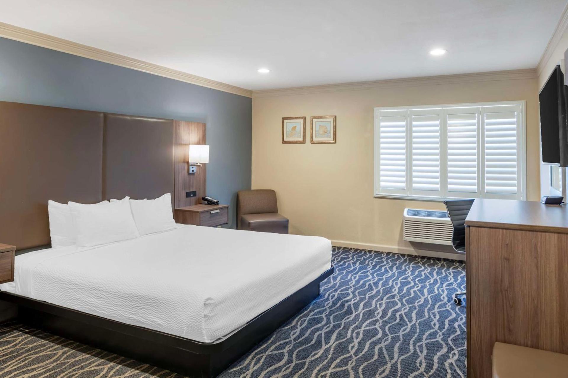 Best Western Plus Hill House photo 30