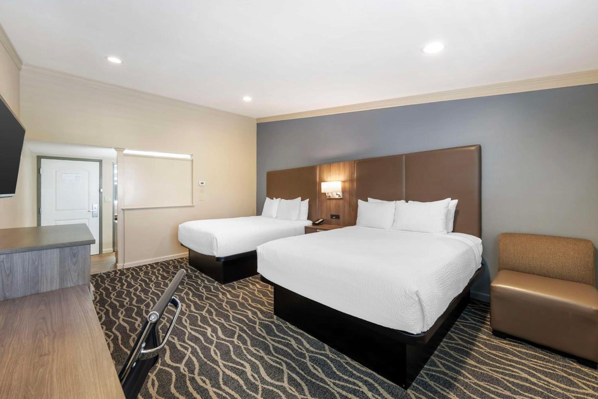 Best Western Plus Hill House photo 33