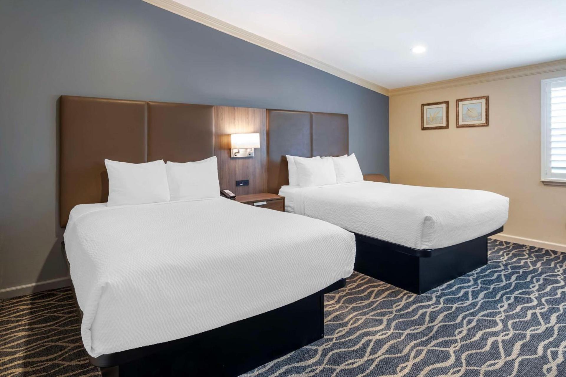 Best Western Plus Hill House photo 35