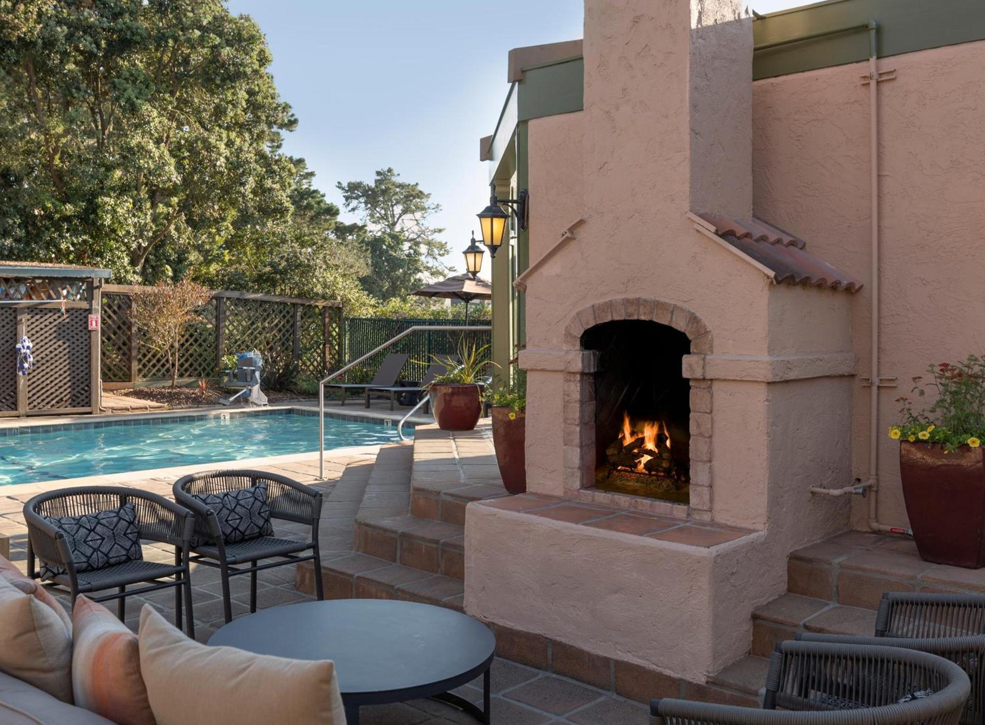 Half Moon Bay Lodge photo 25