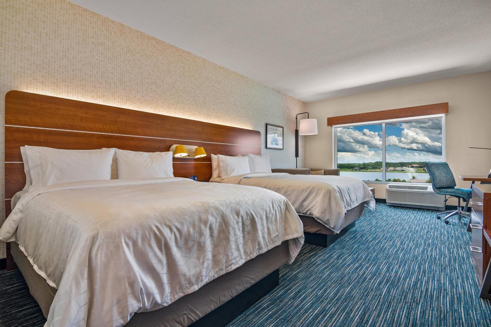 Holiday Inn Express & Suites Orlando- Lake Buena Vista by IHG photo 31