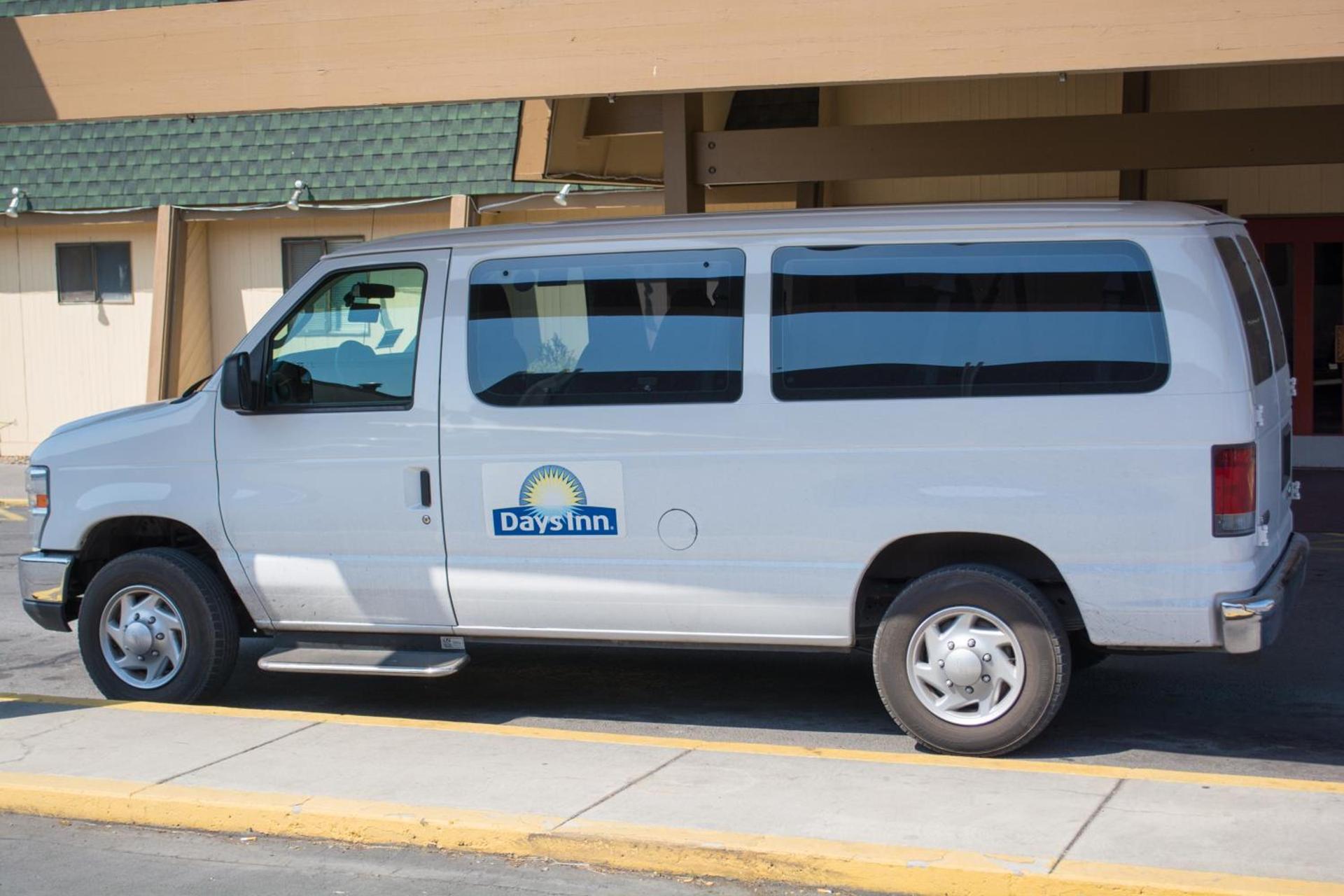 Days Inn by Wyndham Klamath Falls photo 51