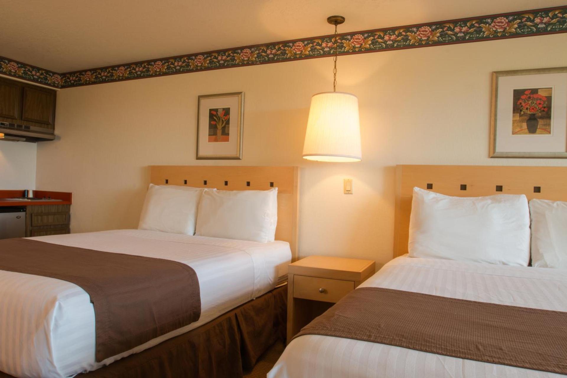 Hi Tide Oceanfront Inn photo 15