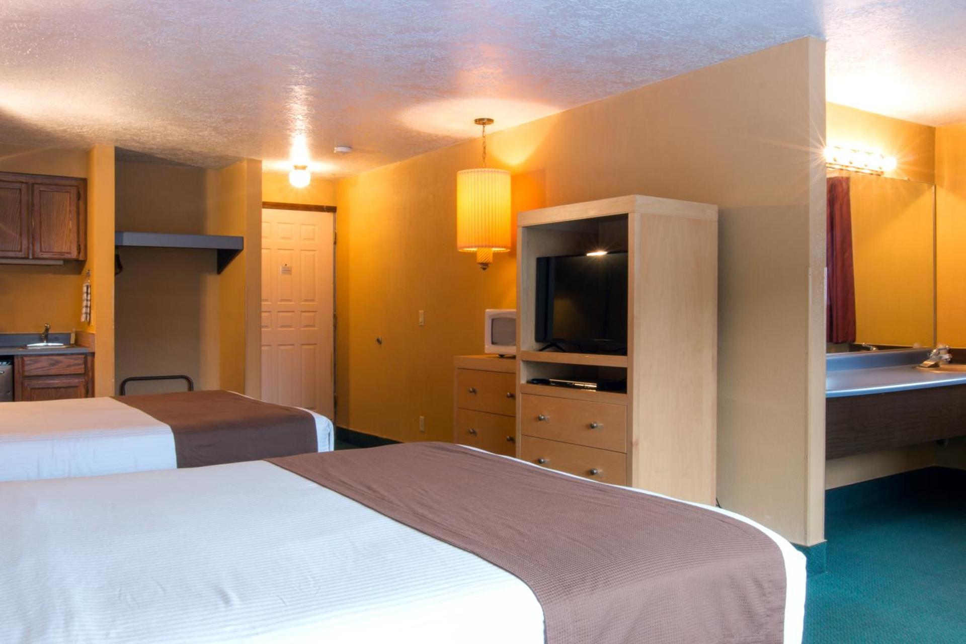 Hi Tide Oceanfront Inn photo 20