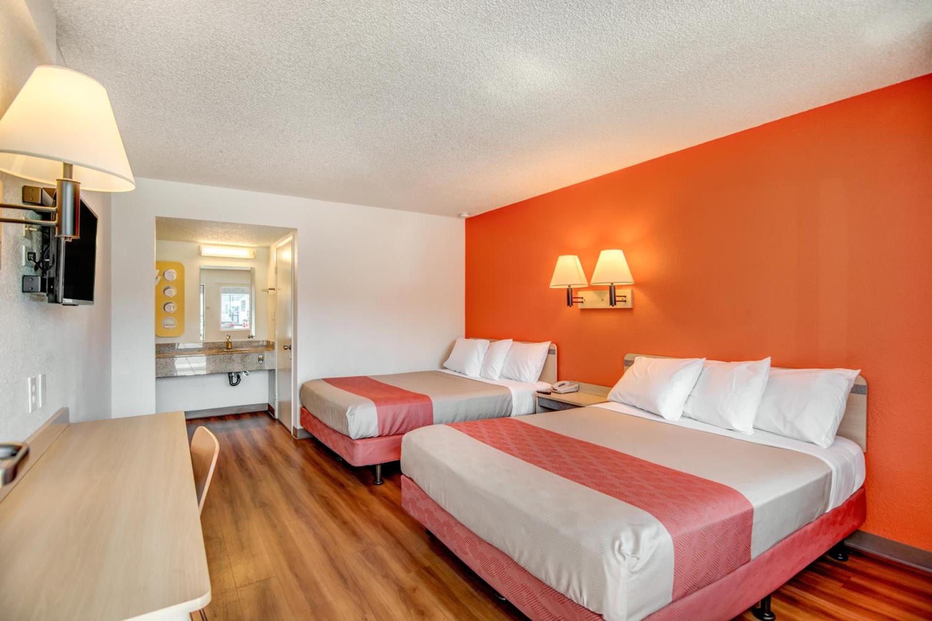 Motel 6-Stockton, CA - North photo 20