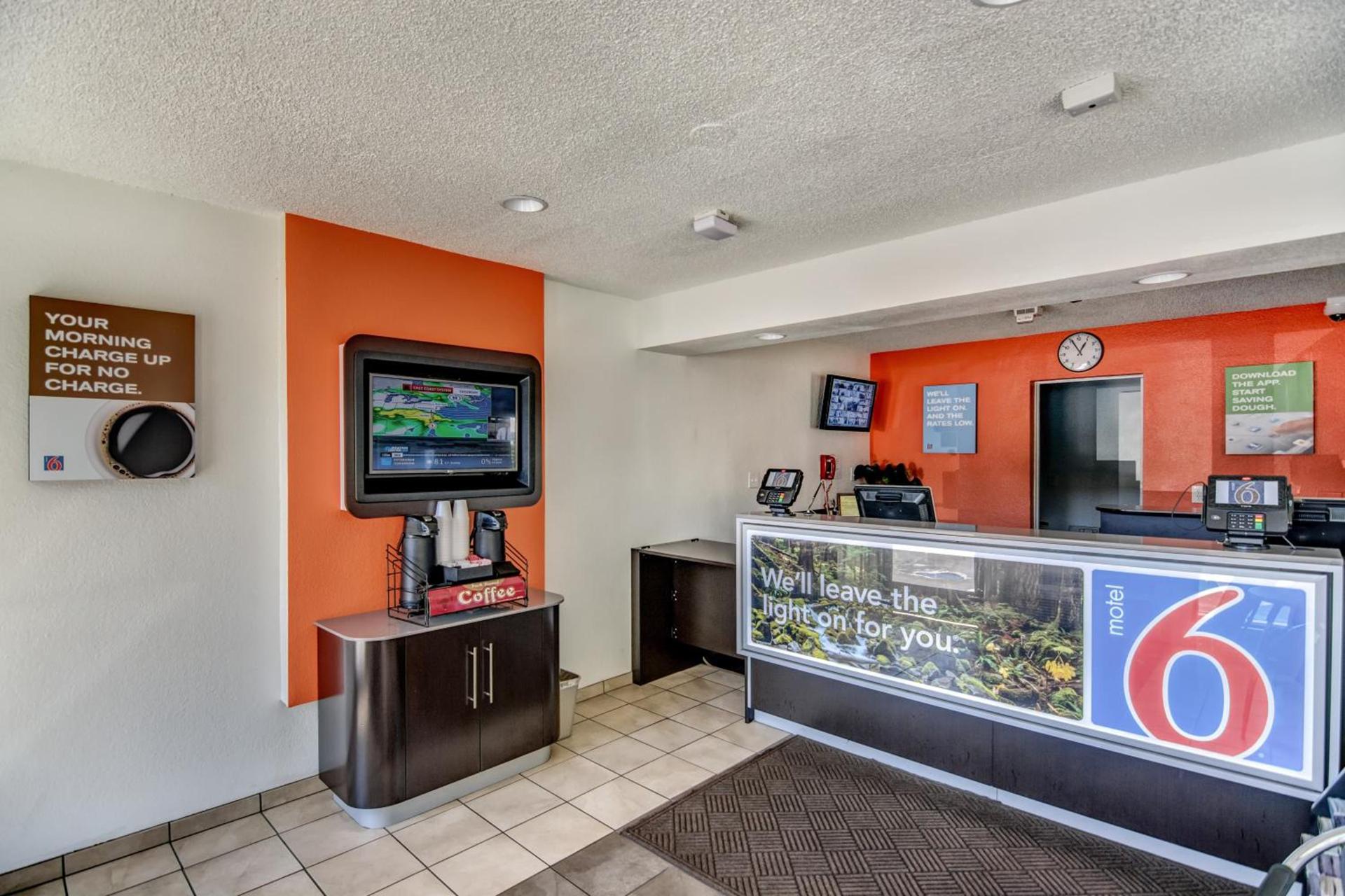 Motel 6-Stockton, CA - North photo 26