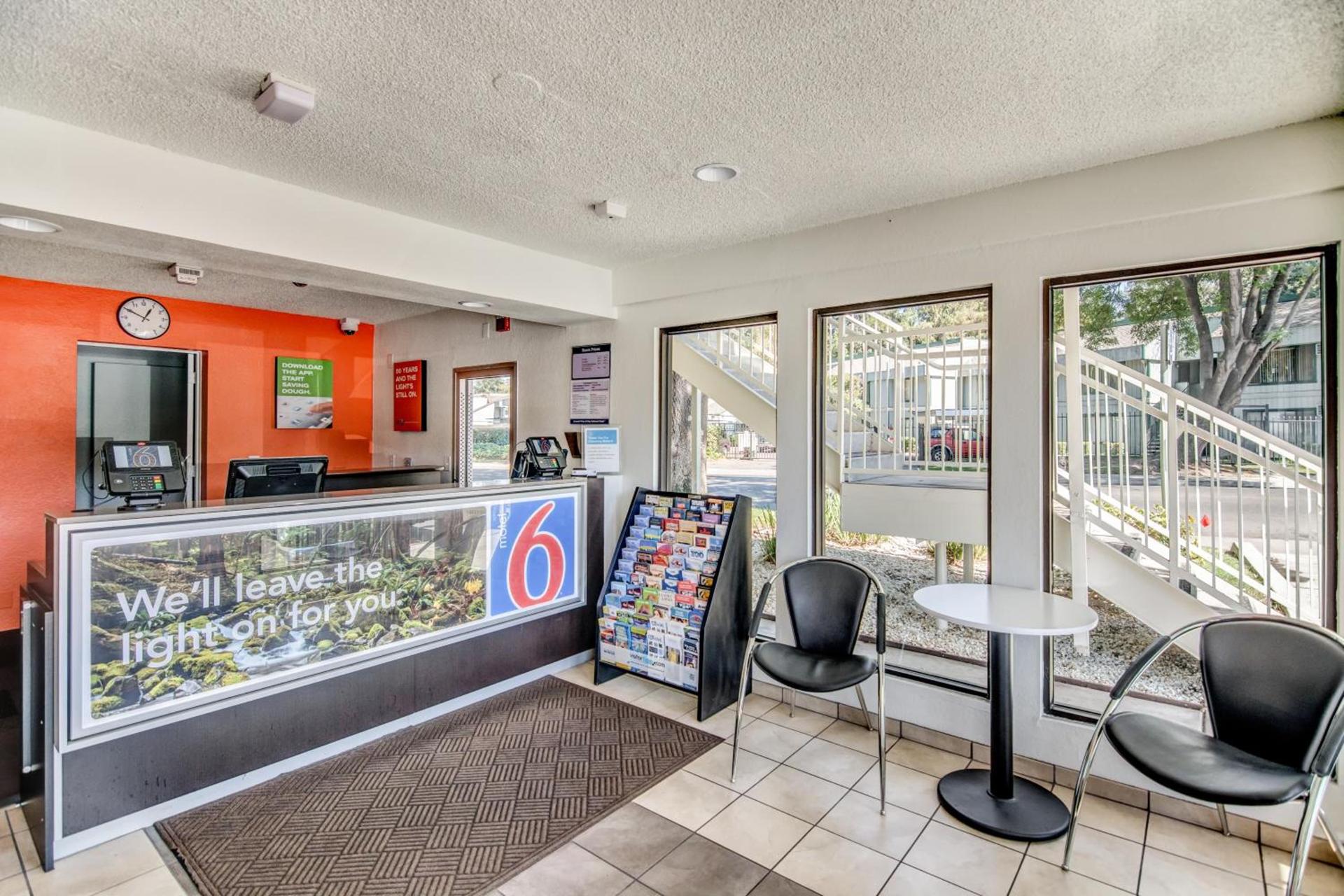 Motel 6-Stockton, CA - North photo 29
