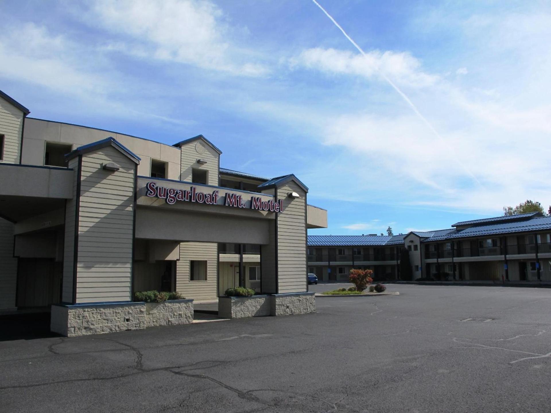 Sugarloaf Mountain Motel photo 2