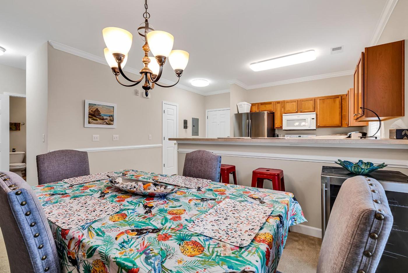 Barefoot Landing Resort photo 20