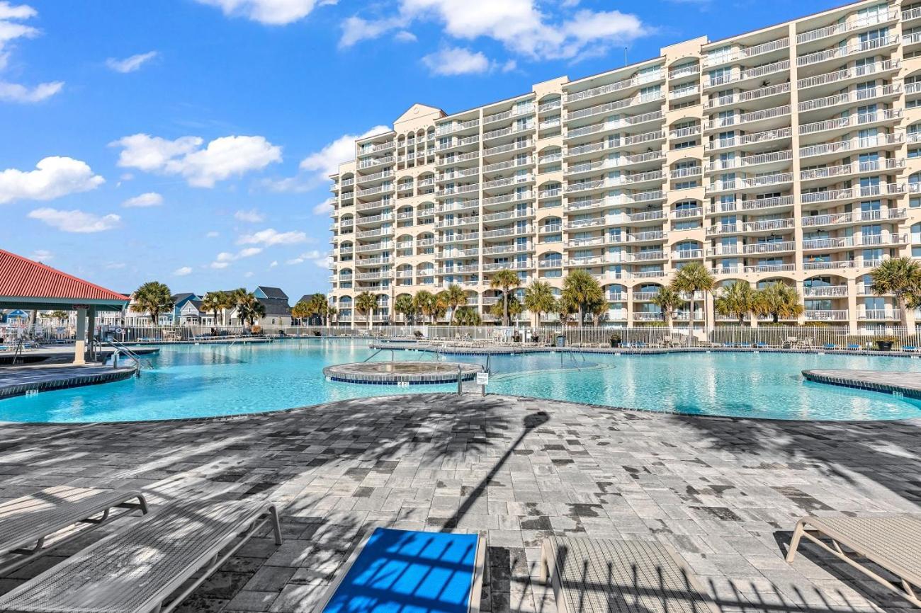 Barefoot Landing Resort photo 4