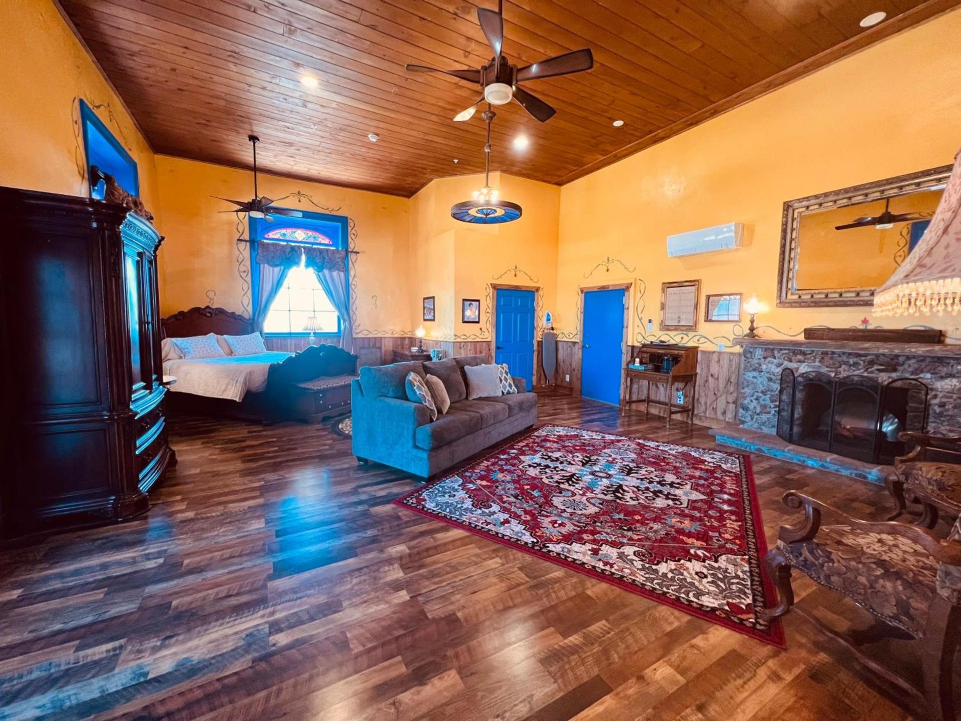 The Russ House photo 28