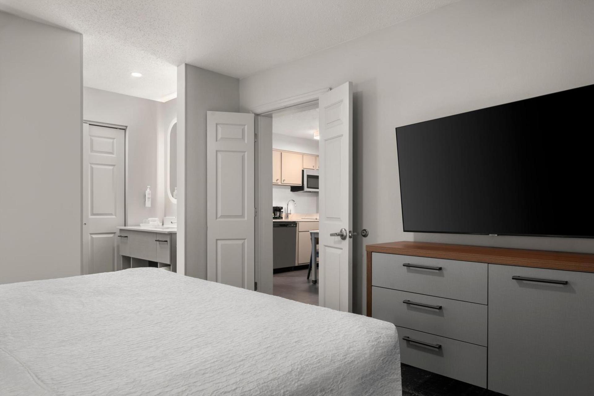 Homewood Suites by Hilton Chester photo 74