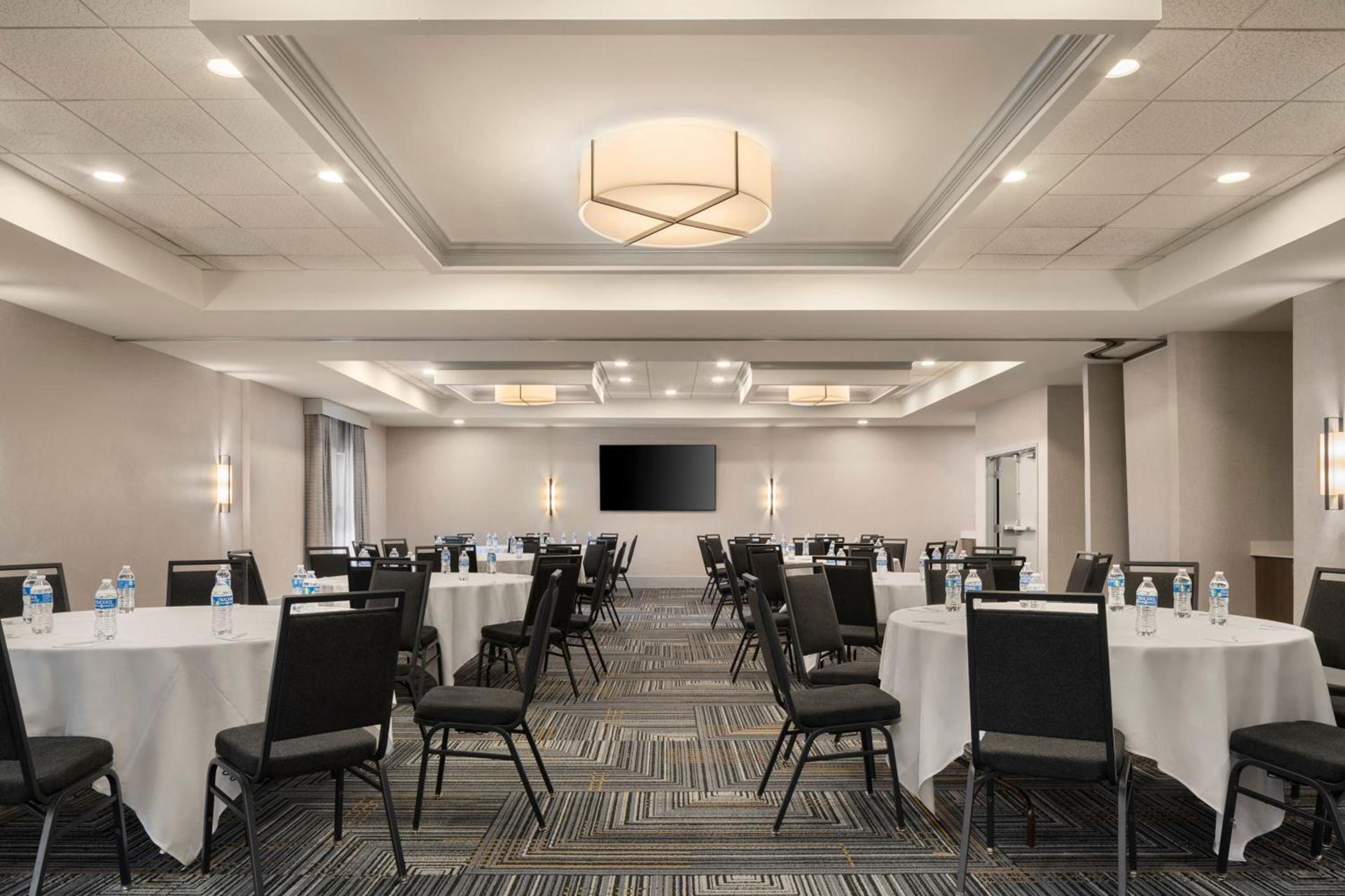 Homewood Suites by Hilton Chester photo 61