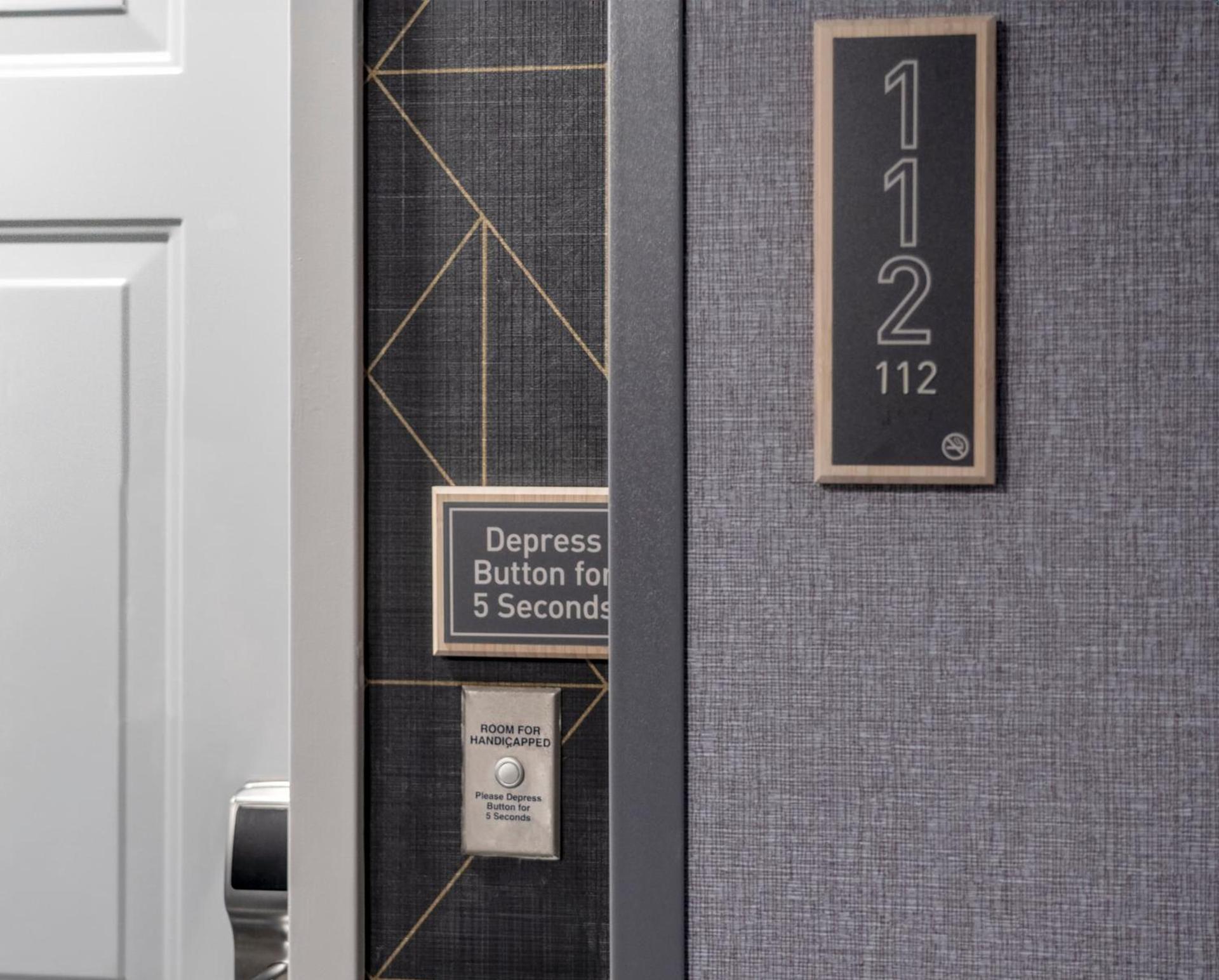 Homewood Suites by Hilton Chester photo 82