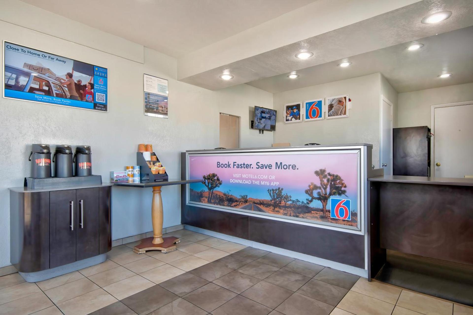 Motel 6-Albuquerque, NM - Carlisle photo 33
