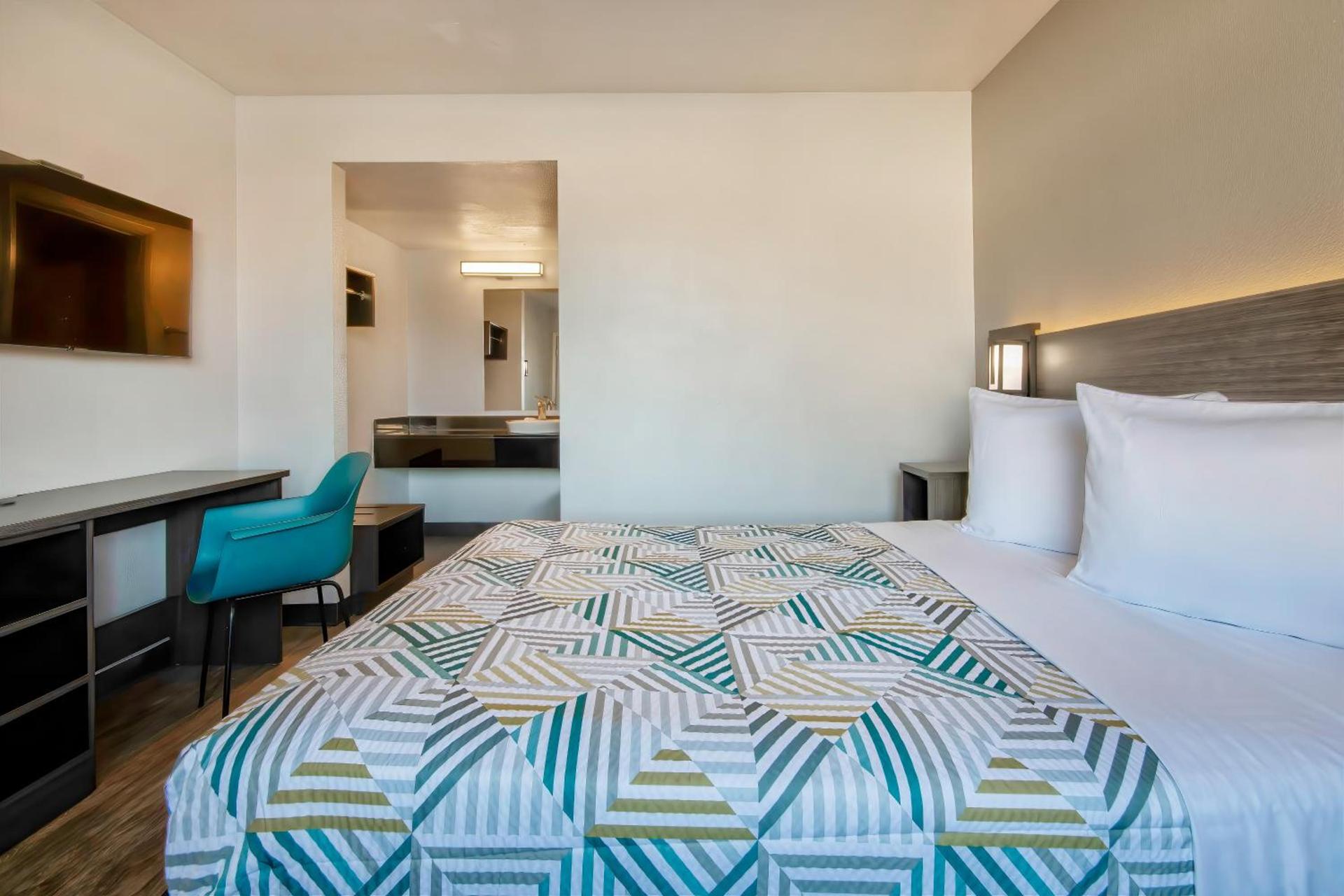 Motel 6-Albuquerque, NM - Carlisle photo 40