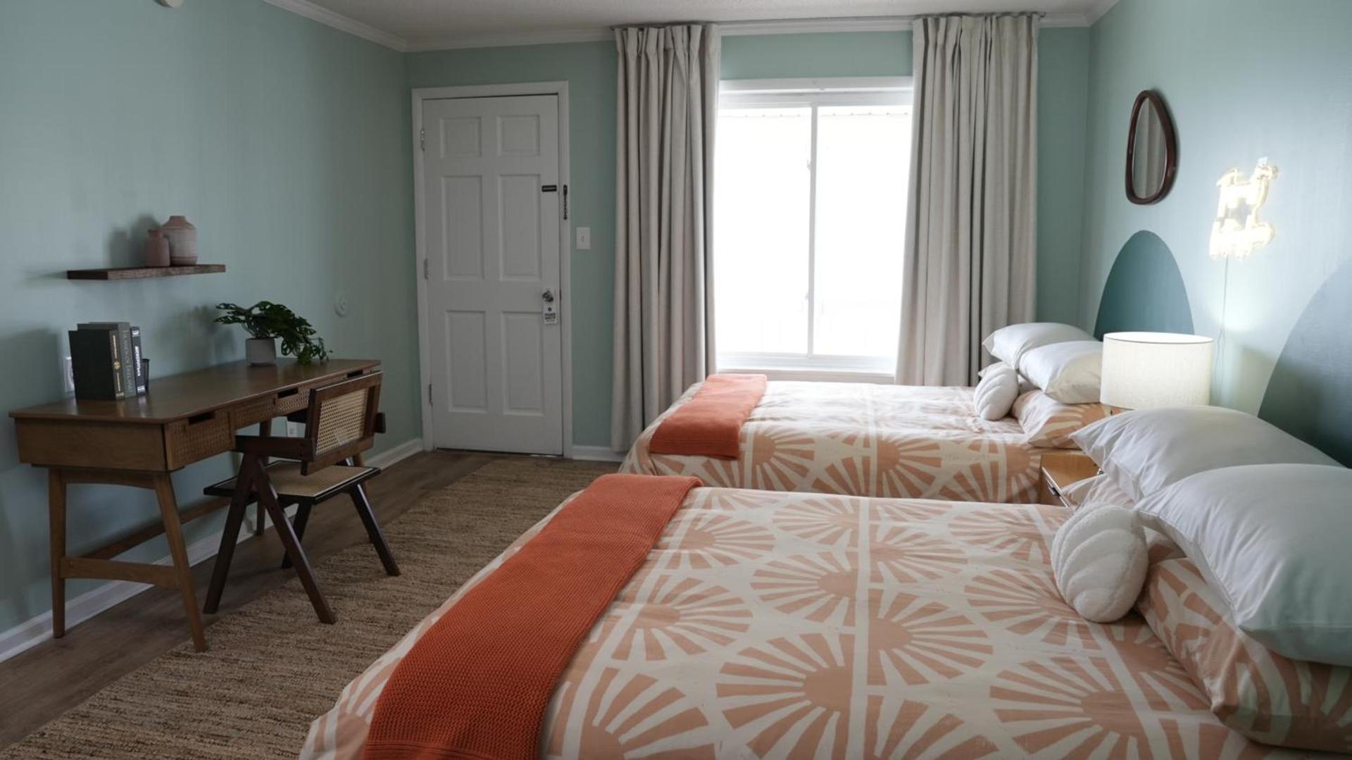 The Savannah Inn photo 98