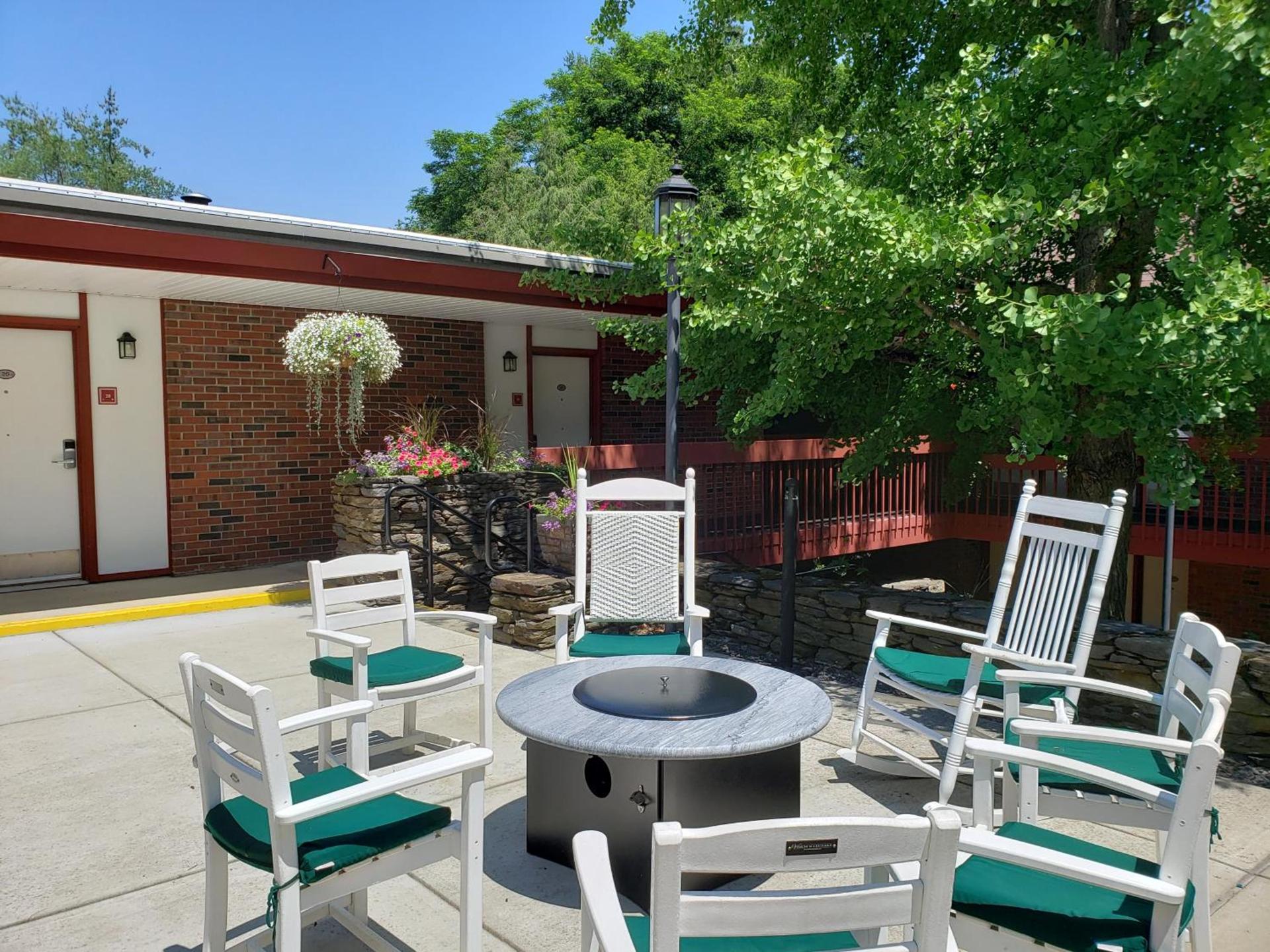 The Inn at Crumpin-Fox photo 7