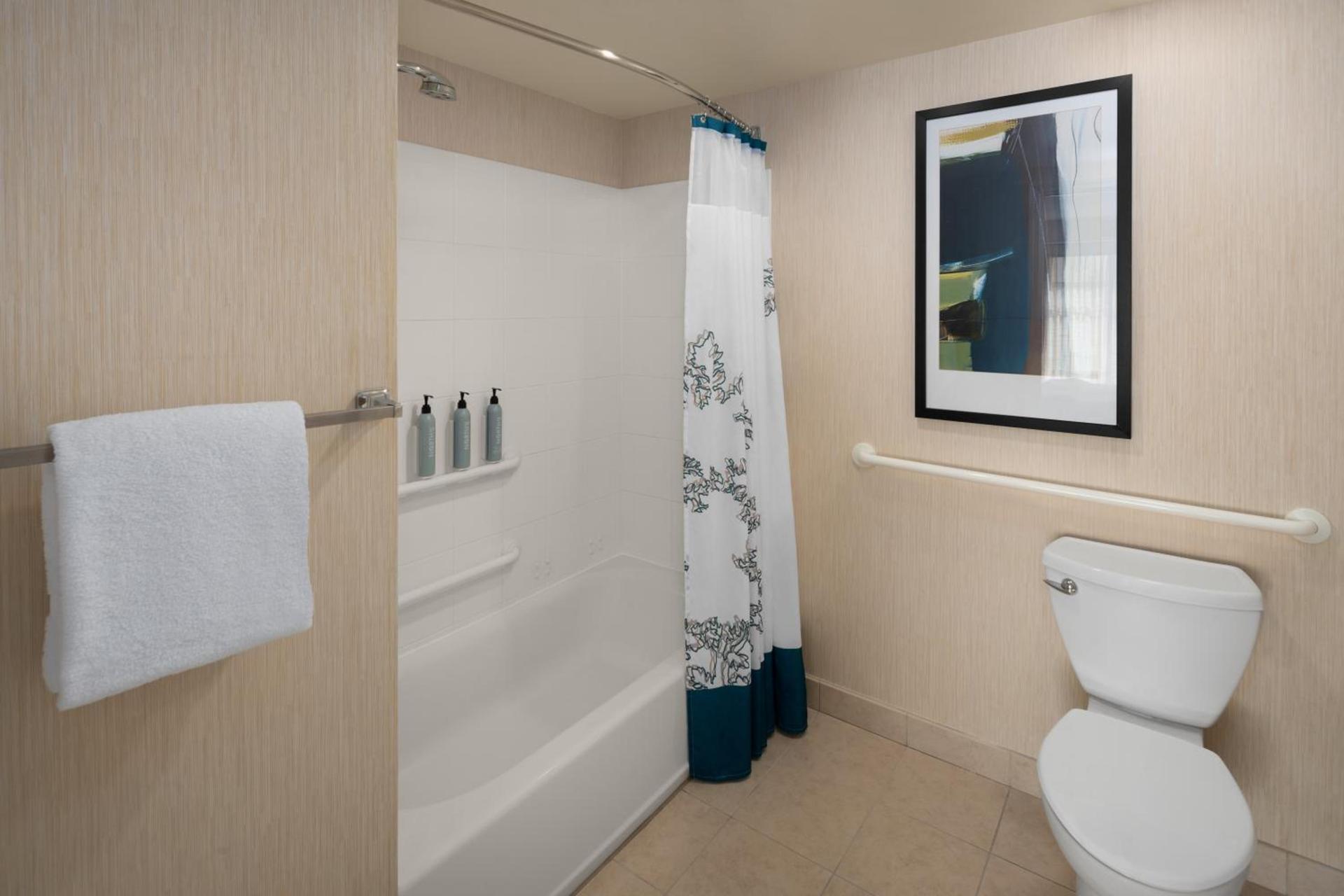Residence Inn by Marriott Portland Airport at Cascade Station photo 5