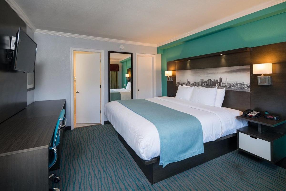 Symphony Inn photo 2