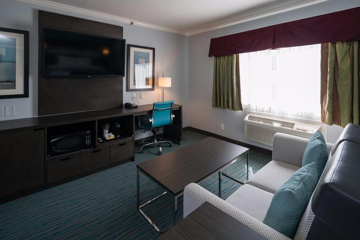 Symphony Inn photo 10