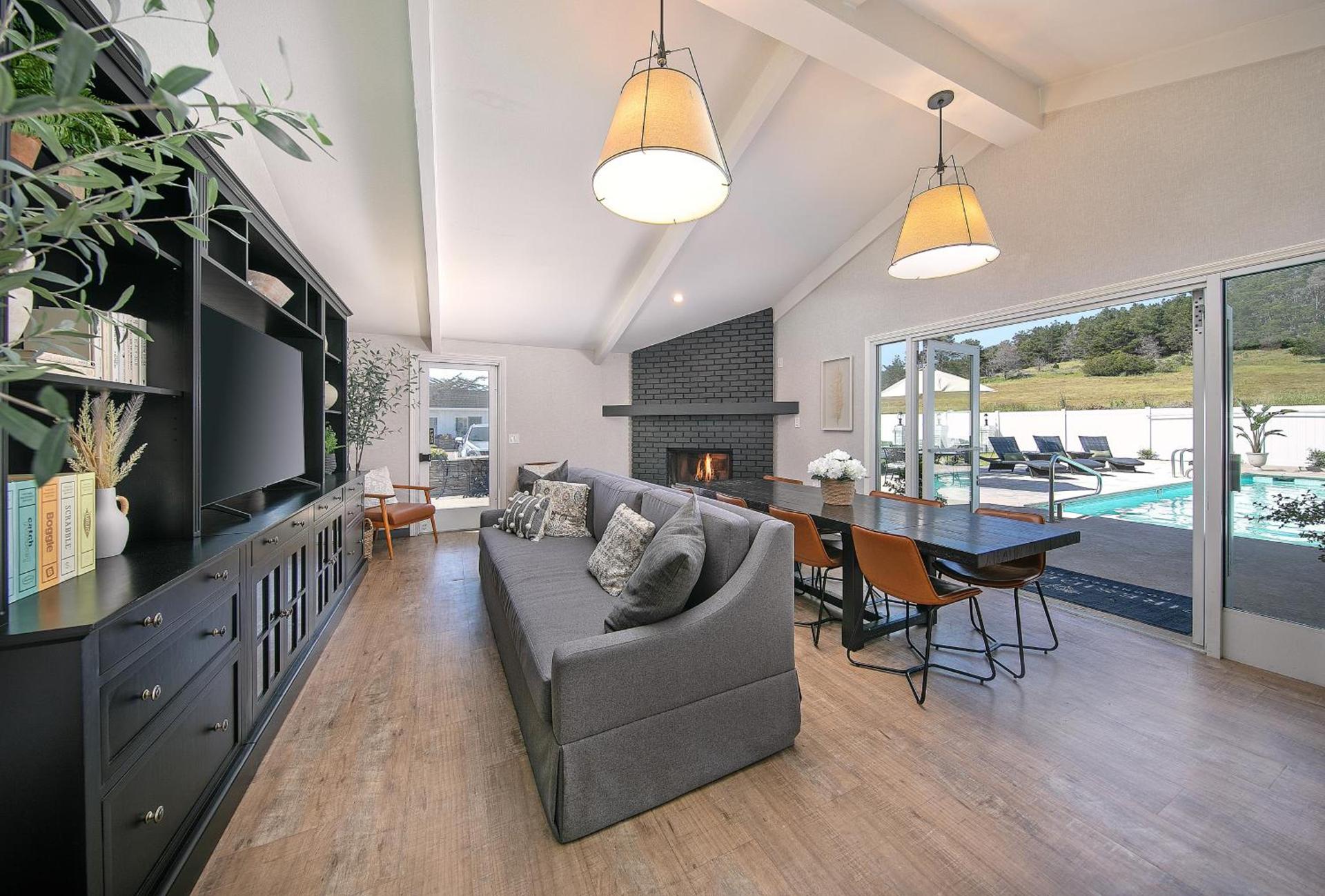 Fireside Inn on Moonstone Beach photo 4