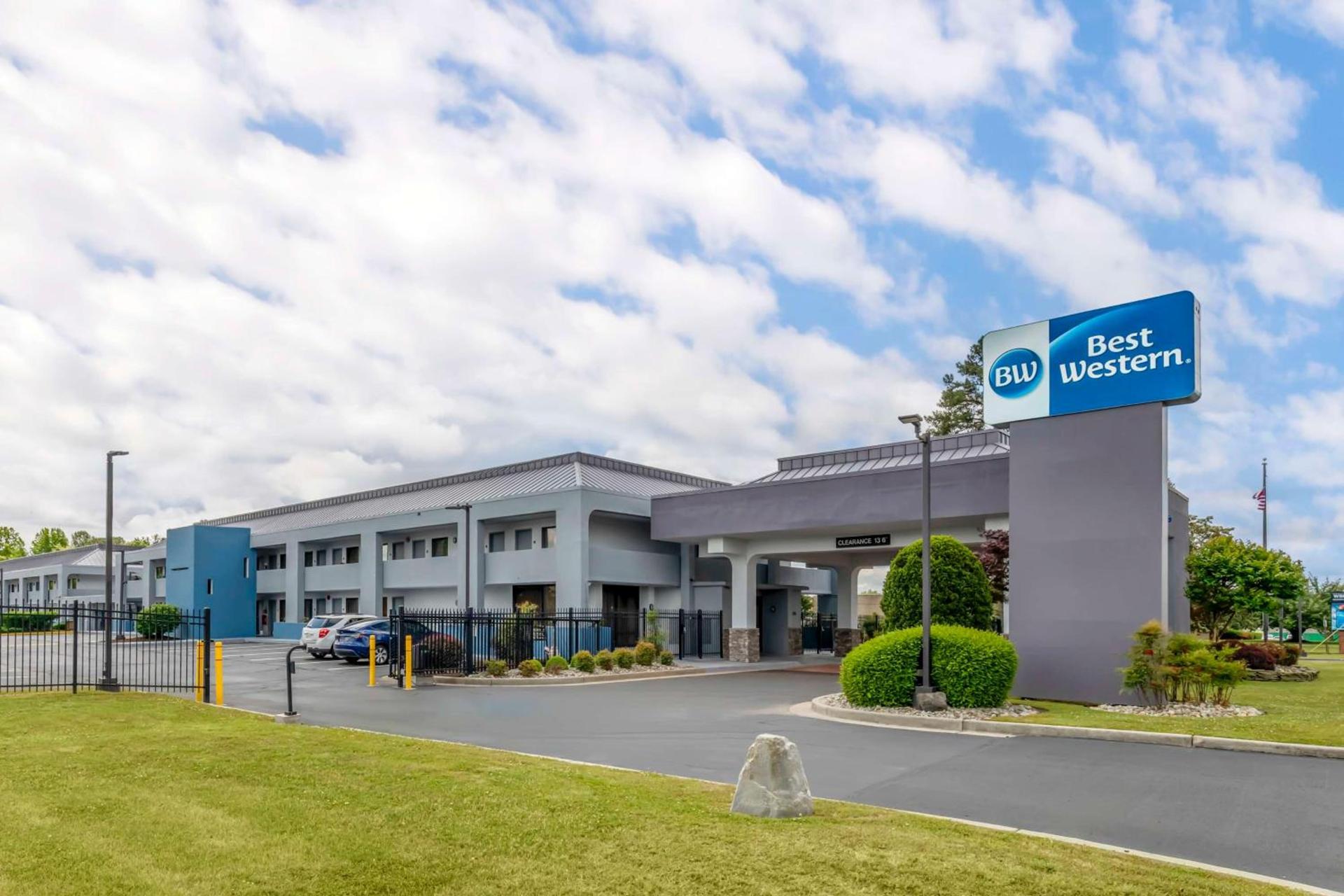 Best Western Salisbury Plaza photo 25